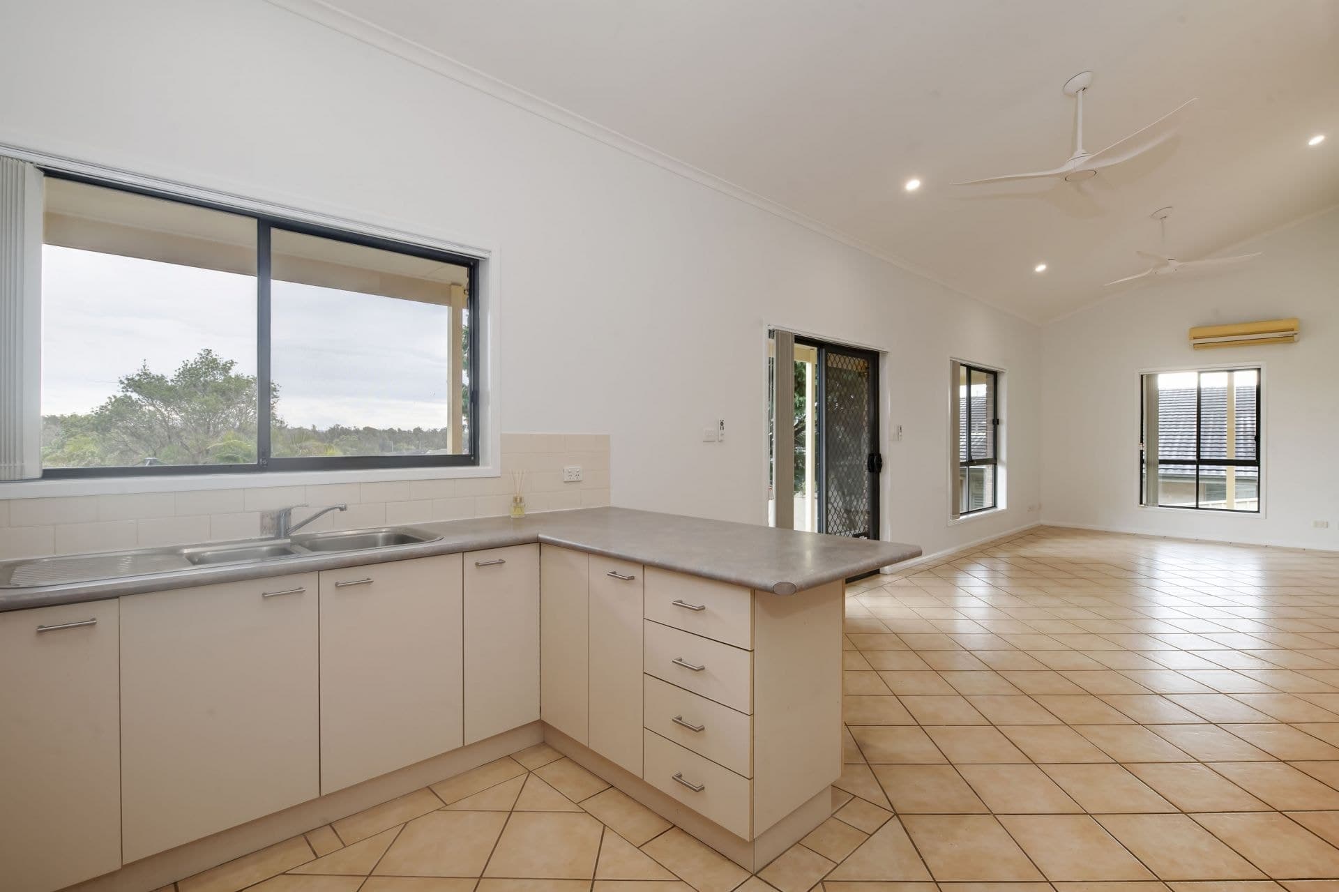8 Sentry Crescent, Forster NSW, Forster - Thumbnail 7