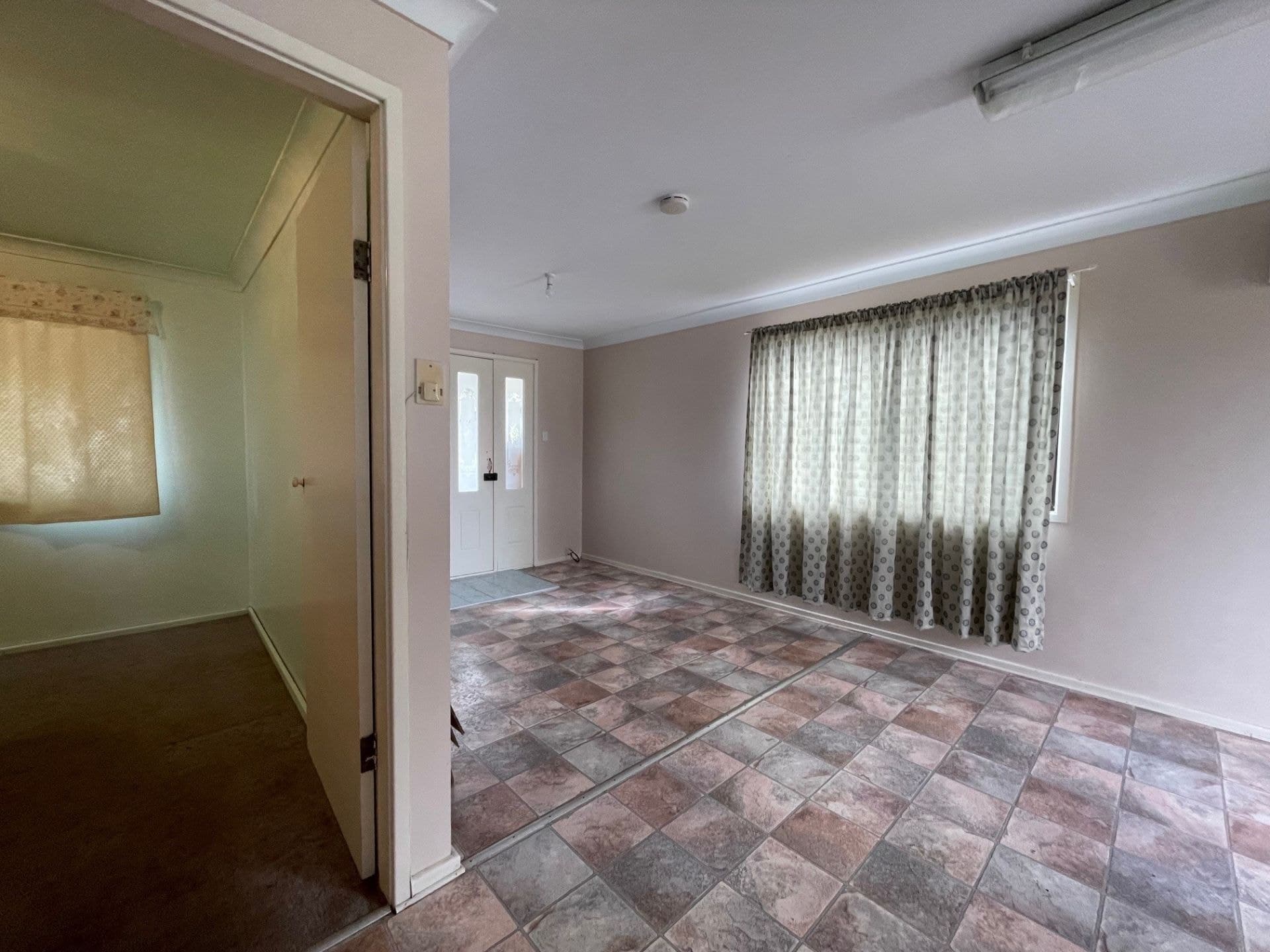 14 Warralong Street, Coomba Park NSW, Coomba Park - Thumbnail 5