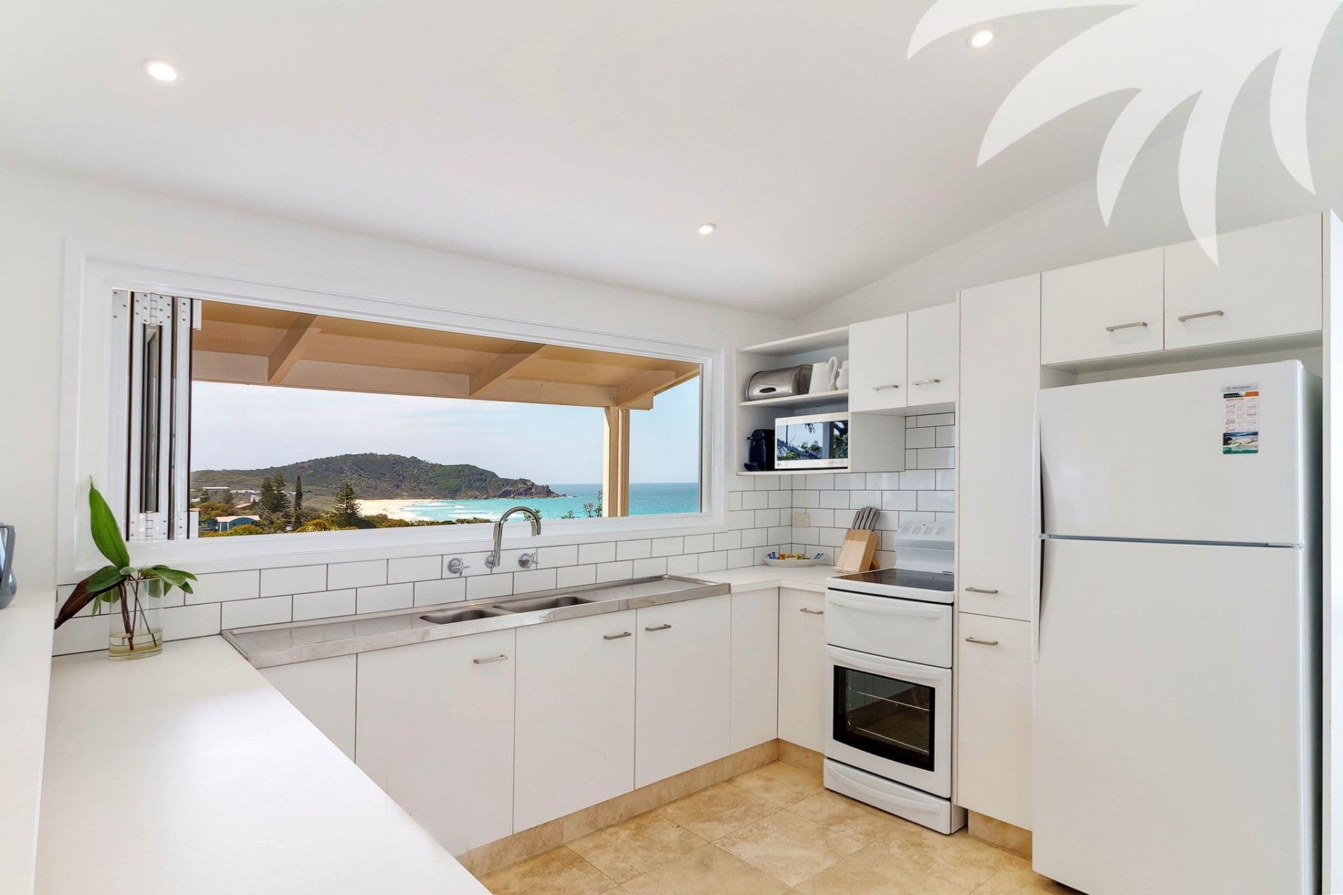 27 Headland Road, Boomerang Beach NSW, Boomerang Beach - Thumbnail 4