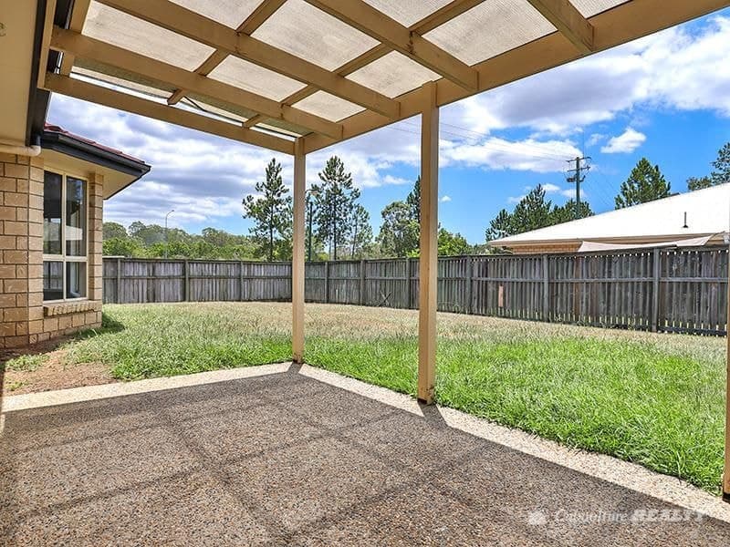 33 Candle Cres, Caboolture - Image 1