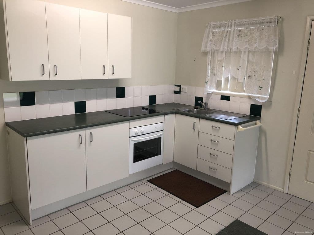 17 Newman St, Caboolture - Image 1