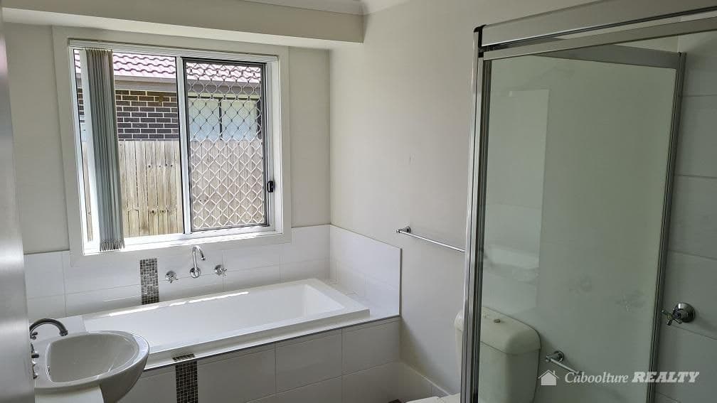 26 Peggy Road, Bellmere - Image 1