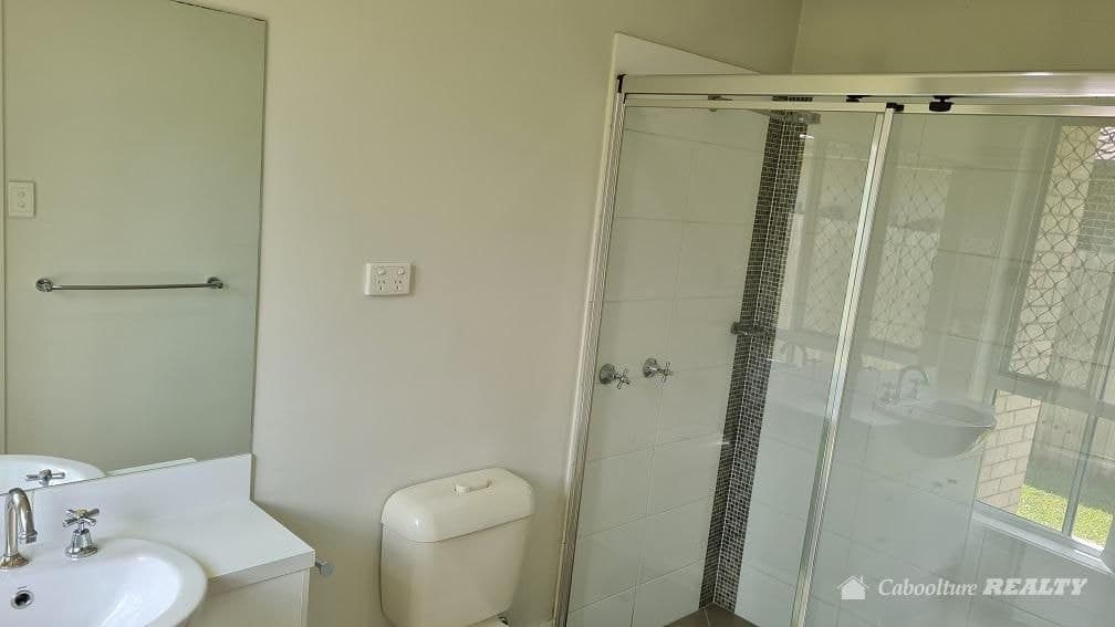 26 Peggy Road, Bellmere - Thumbnail 8