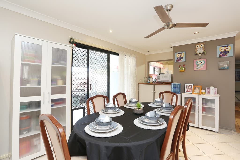 92 Coach Road West, Morayfield - Thumbnail 7