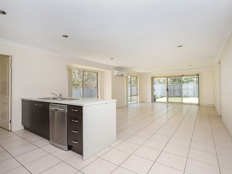 14 Salwood Street, Morayfield - Thumbnail 4