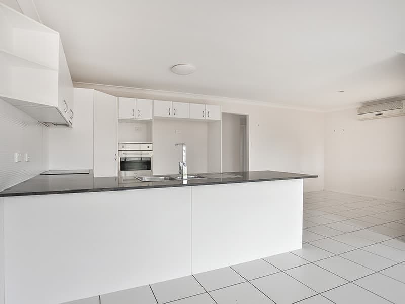 2 Arcadia Street, Upper Caboolture - Thumbnail 6