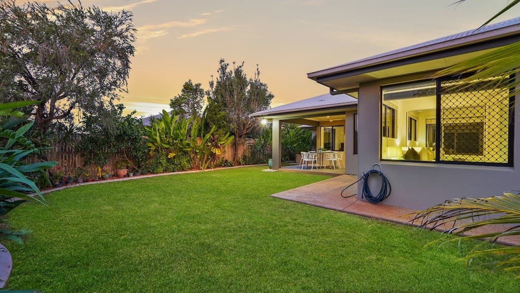 3 Hodkinson Street, Redlynch - Thumbnail 2