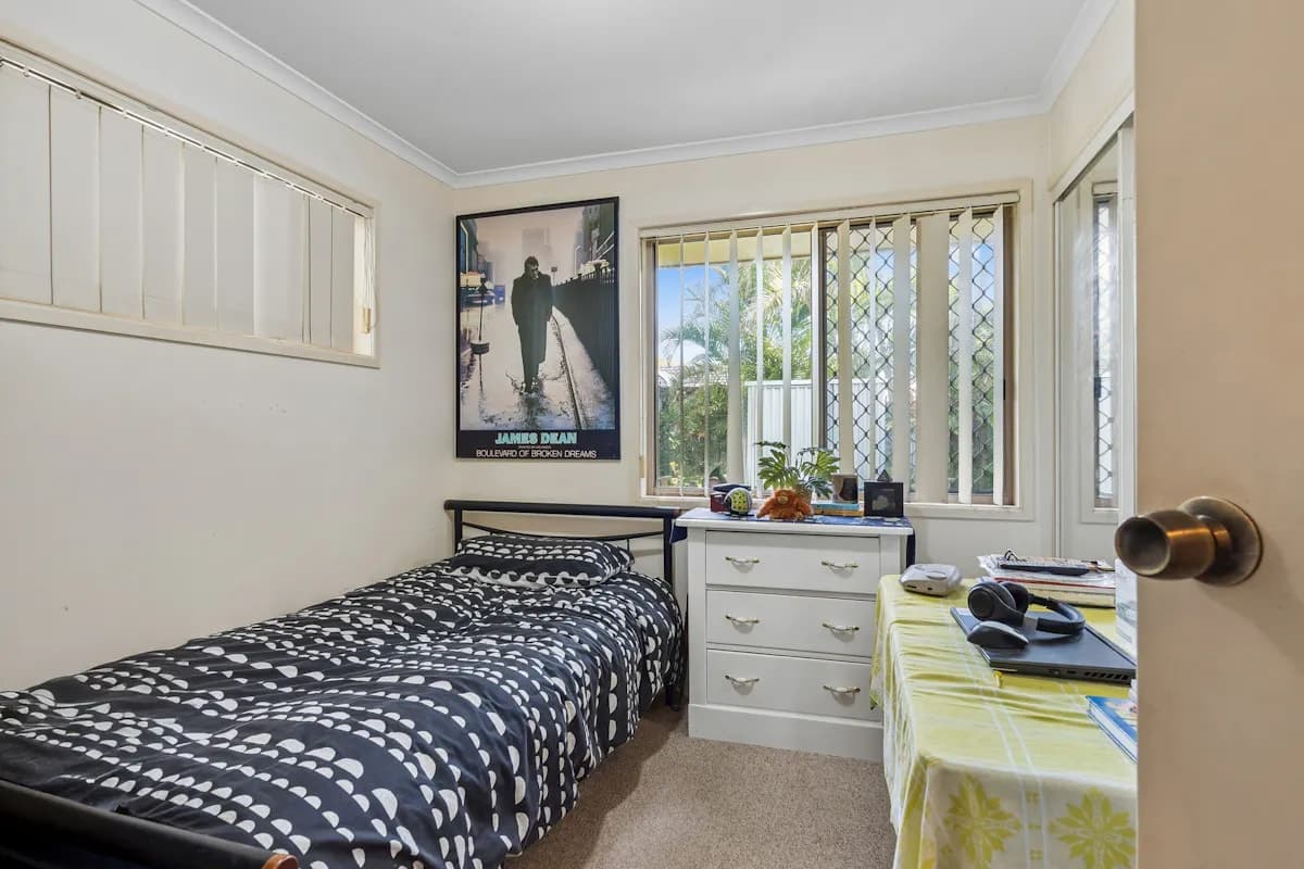 1/38 Cambridge Street, Silkstone, QLD, 4304, Silkstone - Thumbnail 6
