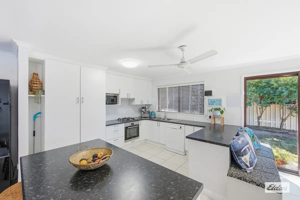 24 Winnecke Road, Tannum Sands, QLD, 4680, Tannum Sands - Thumbnail 6