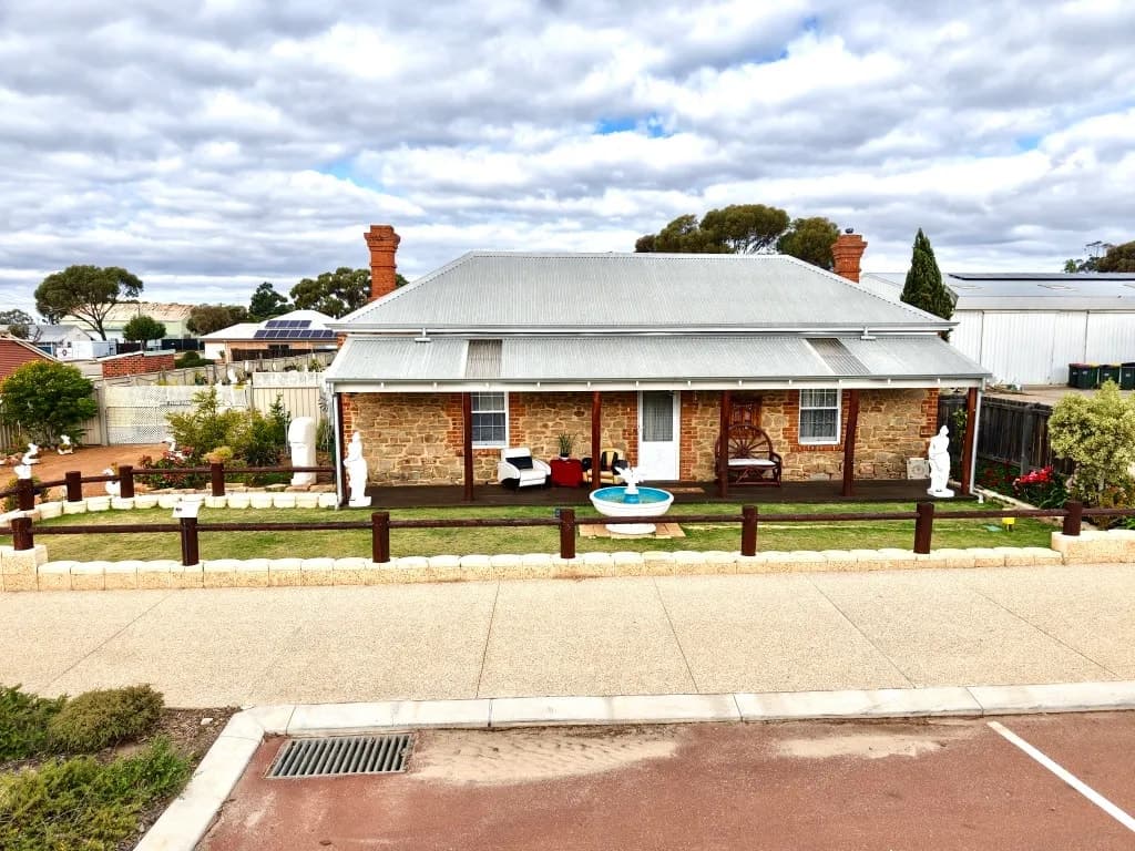 145 Vincent Street, Beverley, WA, 6304, Beverley - Thumbnail 3