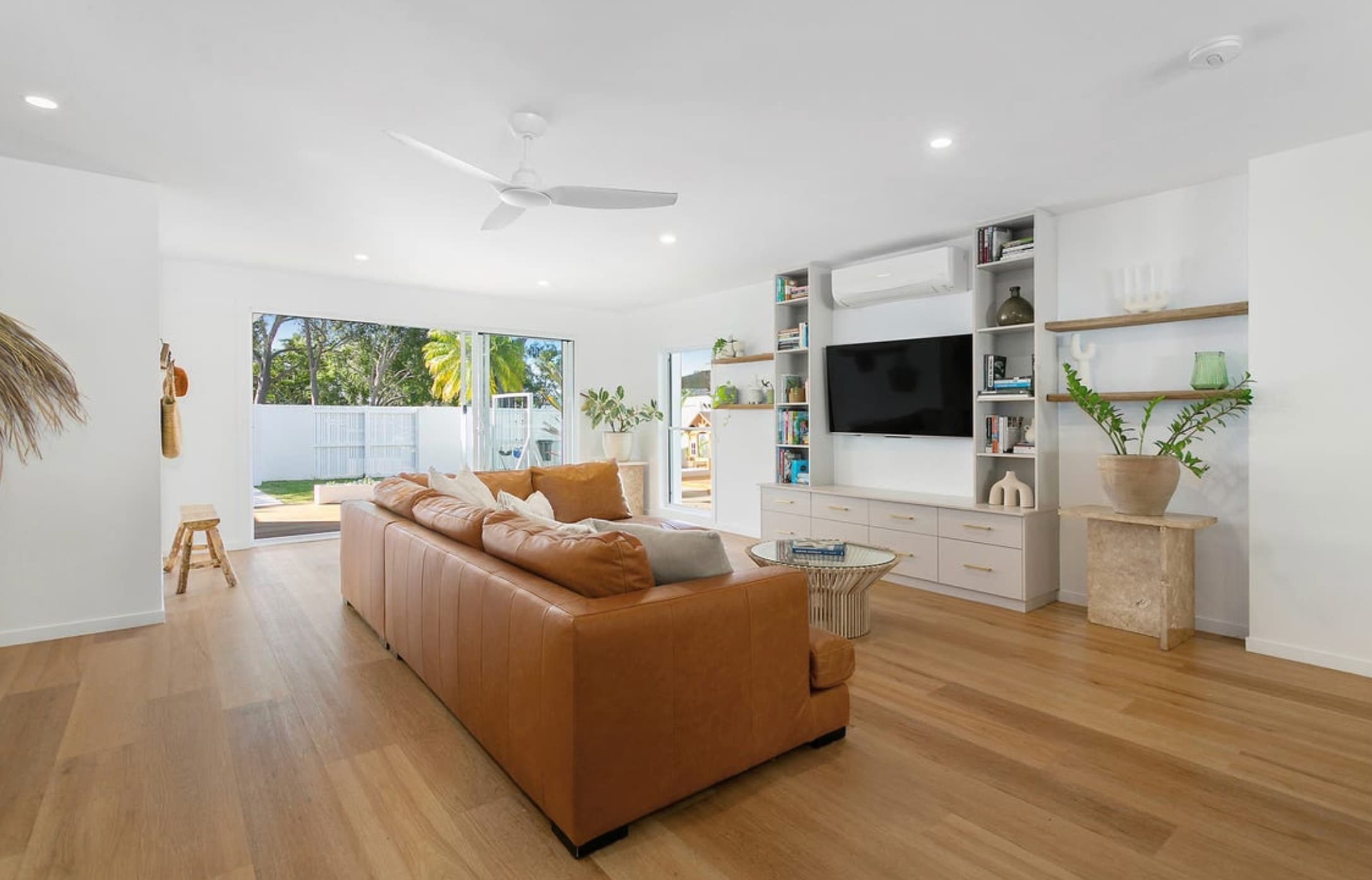 126 Acanthus Avenue, Burleigh Waters, Burleigh Waters - Thumbnail 7