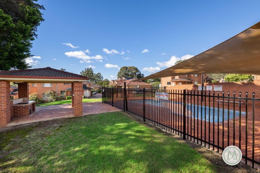 15/39 Regentville Road, Glenmore Park - Image 1