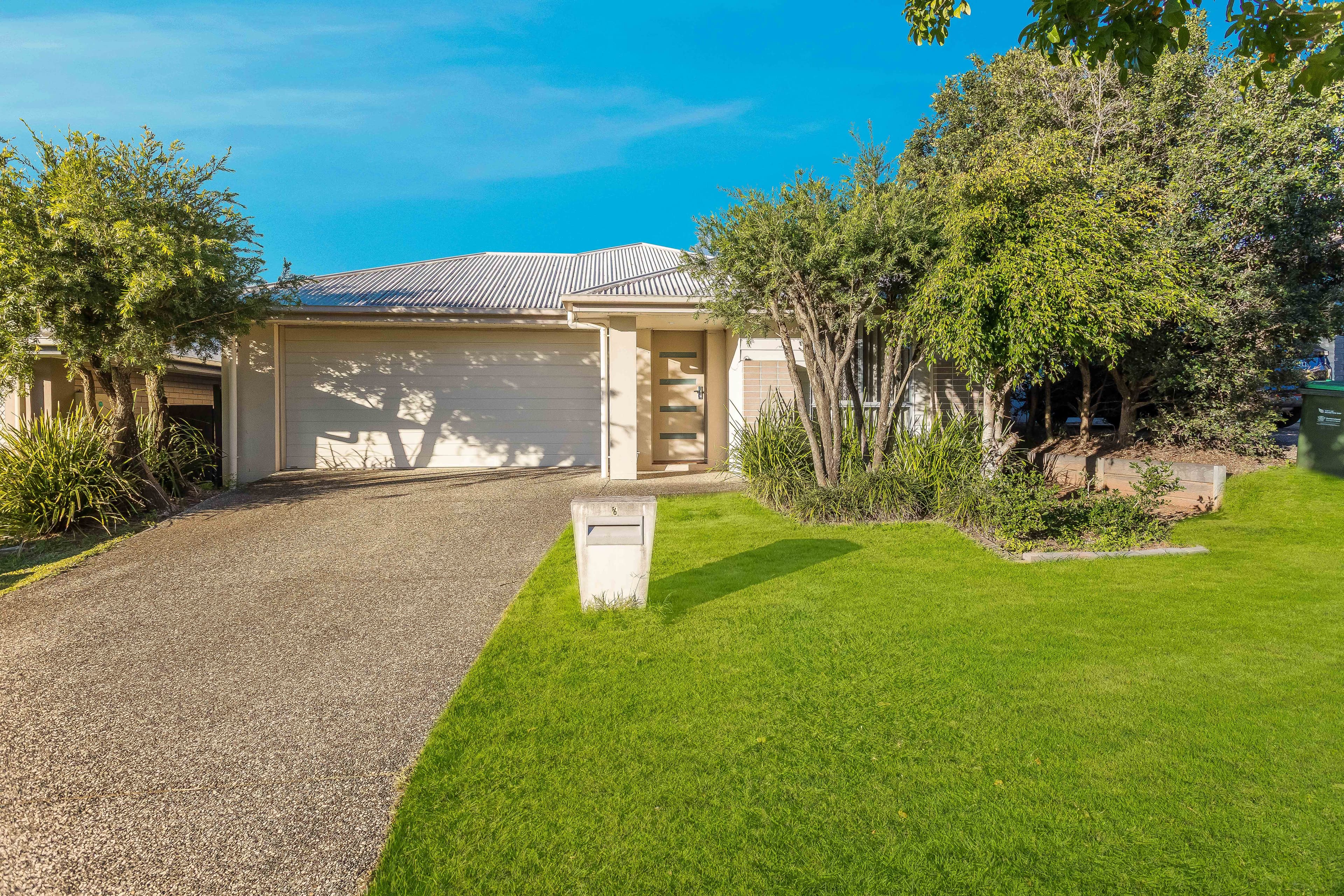 6 Finch Close, Dakabin - Image 1