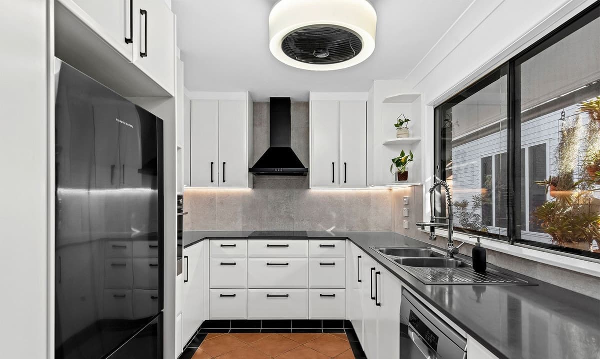 8 Goddard Street, Balmoral - Thumbnail 4