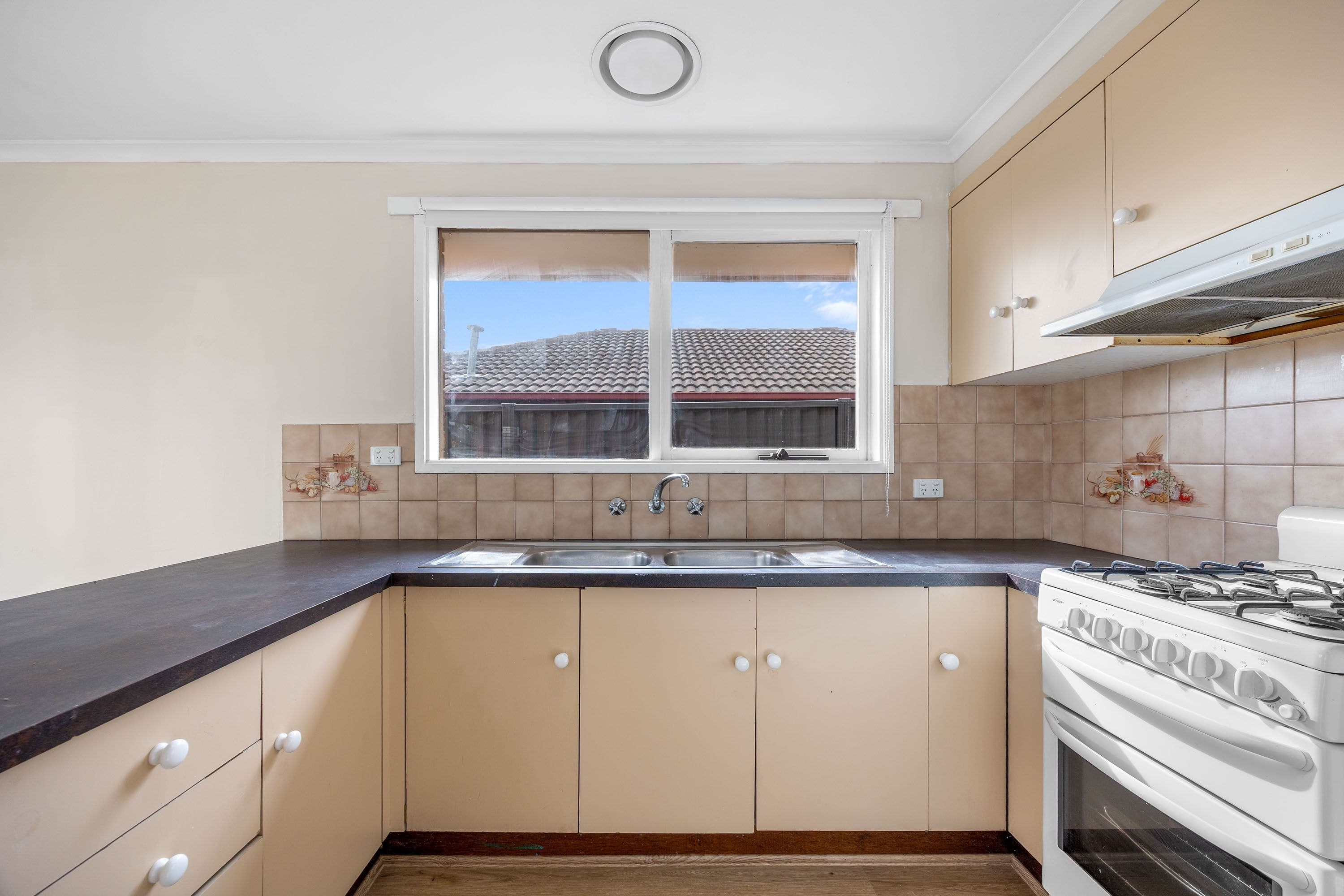 426 Gillies Street North, Wendouree VIC 3355, Wendouree - Thumbnail 6