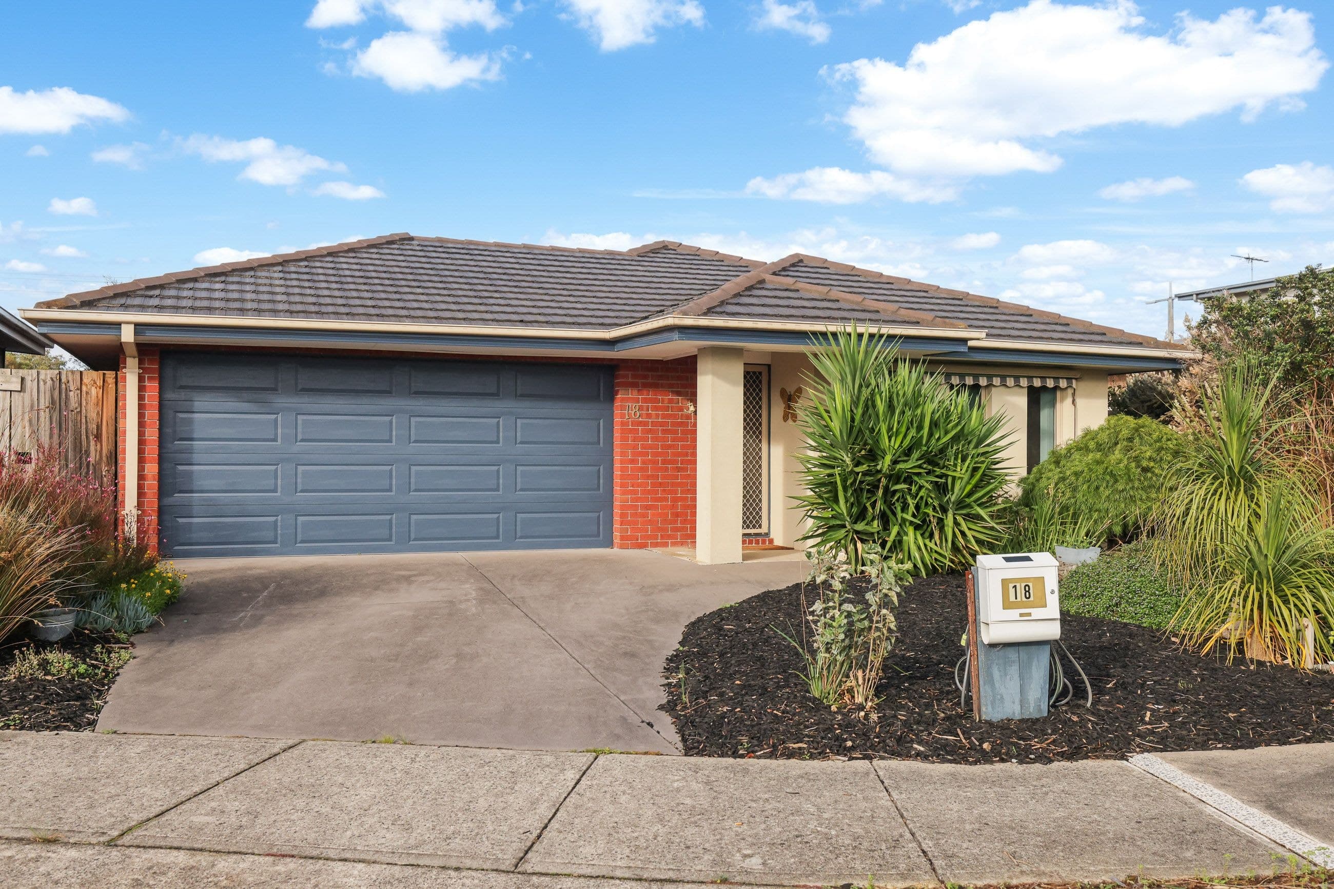18 Cove Place, Cowes VIC 3922, Cowes - Image 1