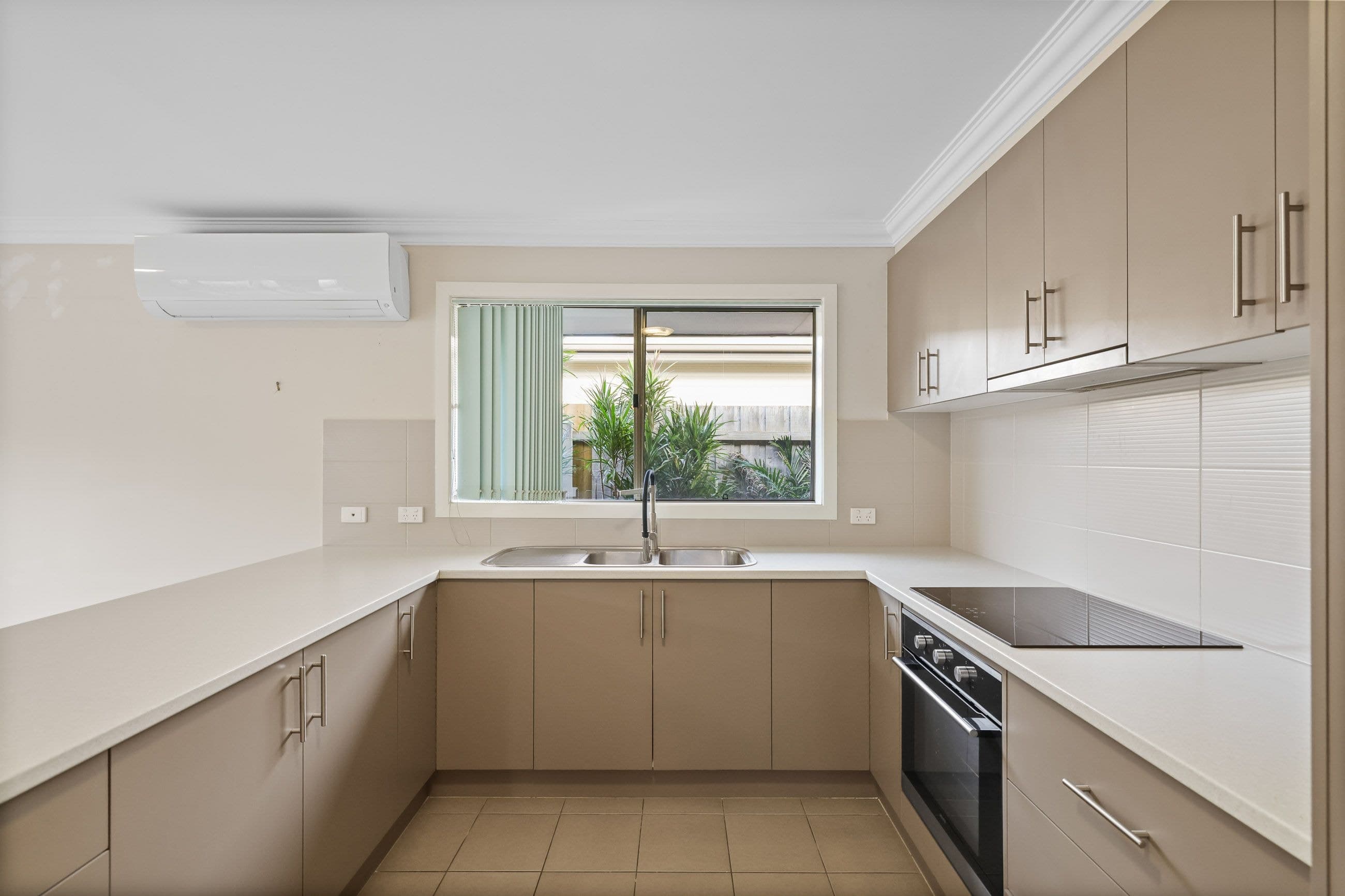 18 Cove Place, Cowes VIC 3922, Cowes - Thumbnail 5