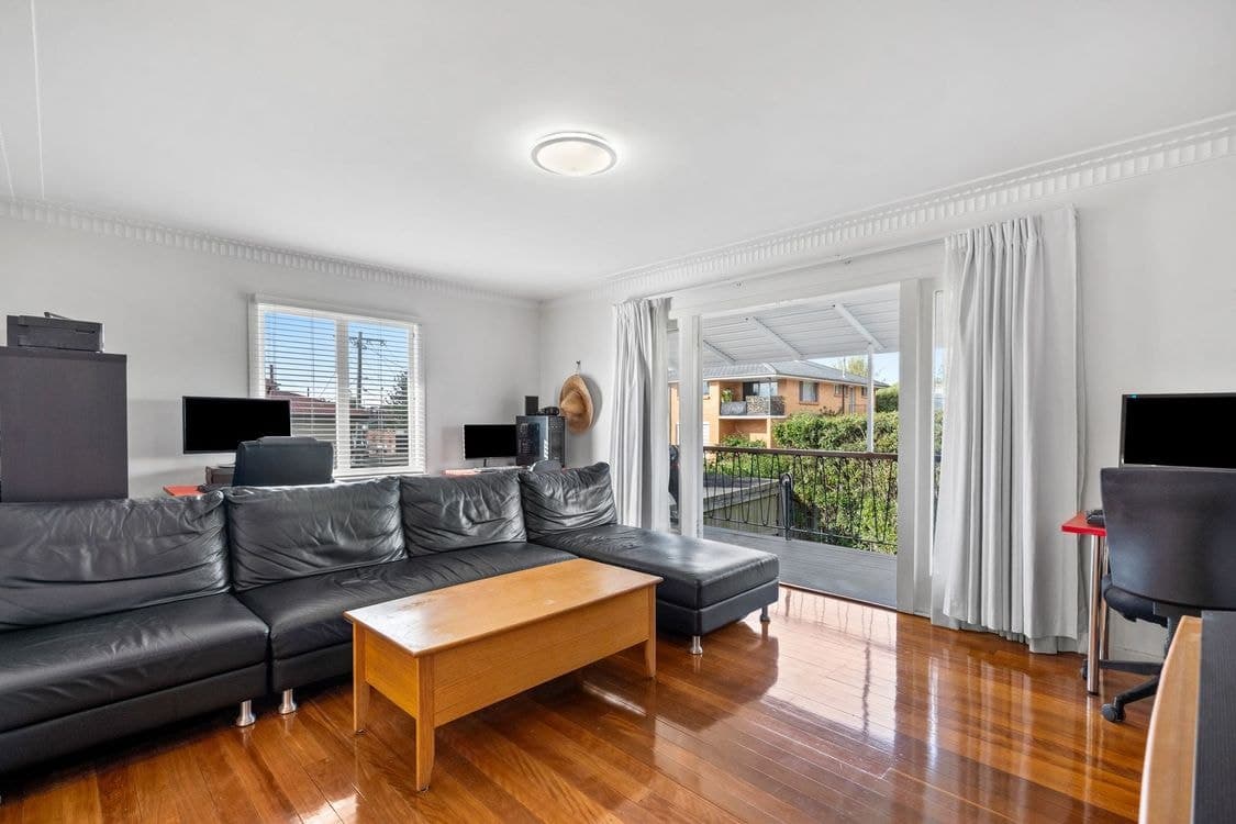 1/11 Henry Street, GREENSLOPES, QLD 4120, Greenslopes - Thumbnail 5