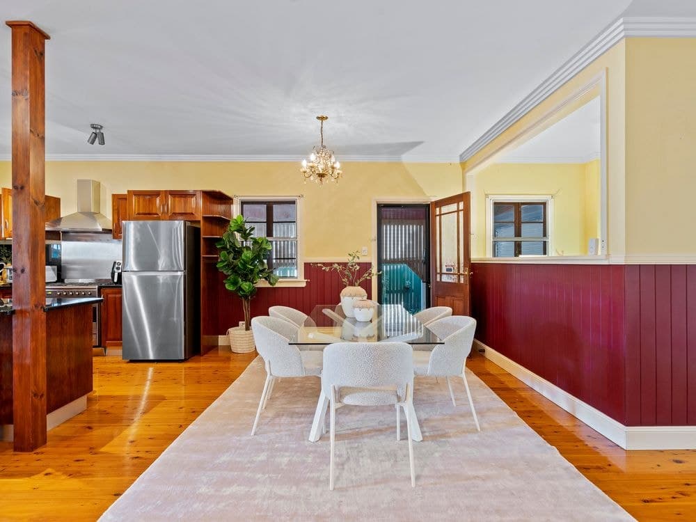 39 Moreton Street, NORMAN PARK, QLD 4170, Norman Park - Thumbnail 2