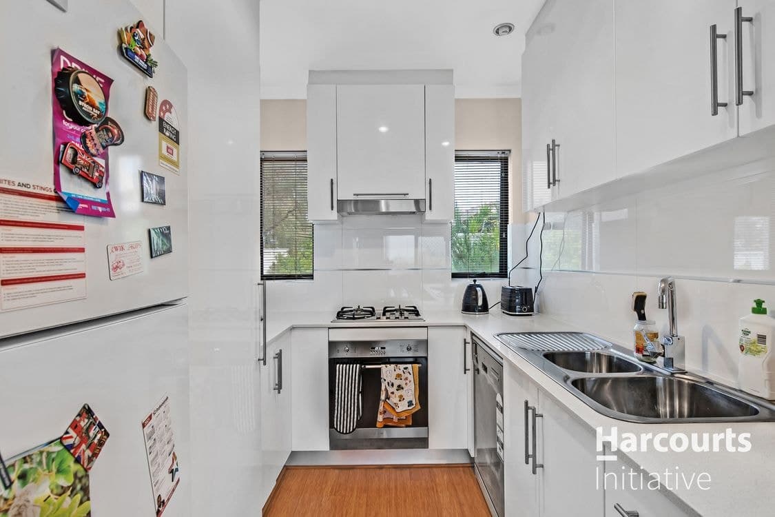 37A Walderton Avenue, BALGA, WA 6061, Balga - Thumbnail 2