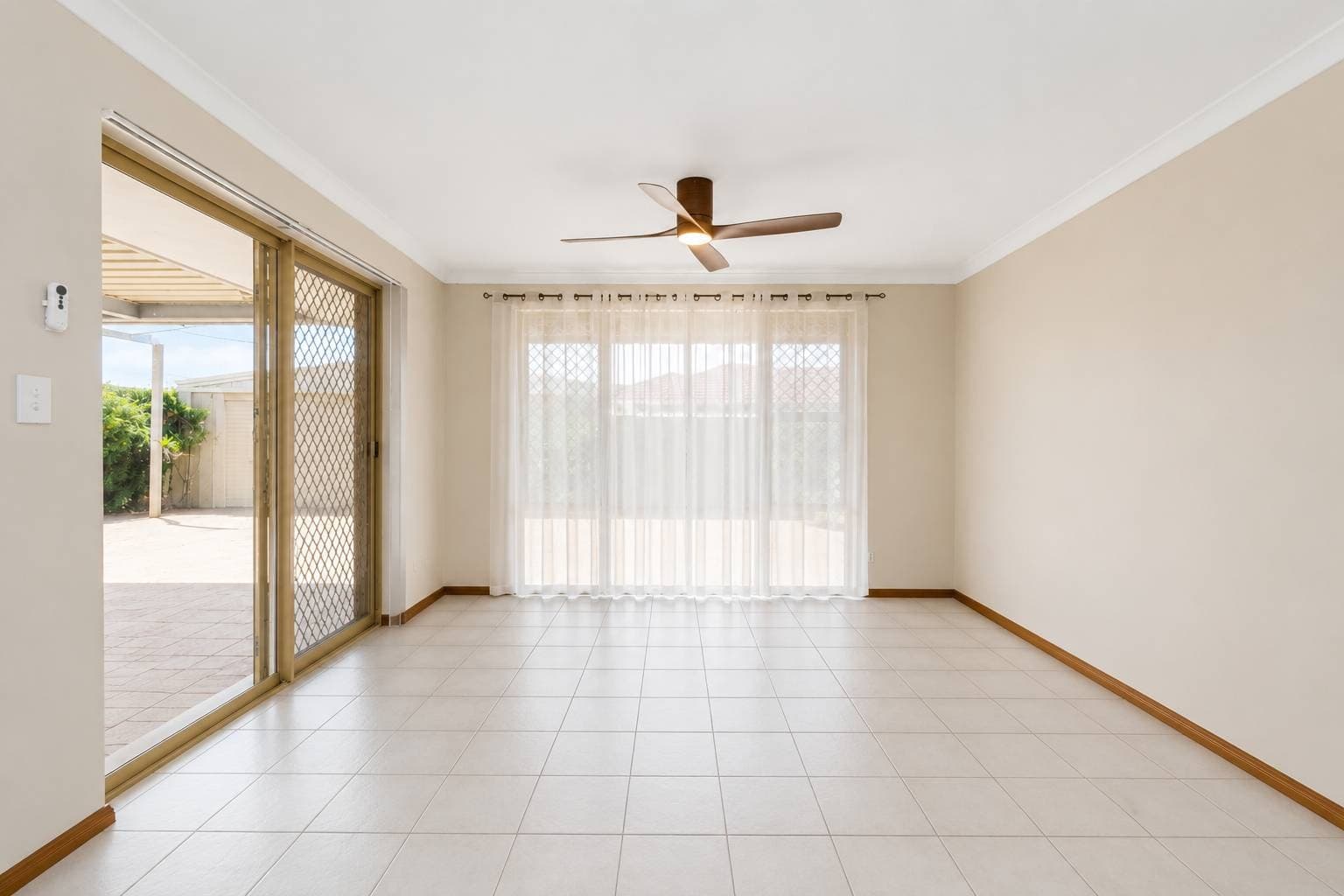 44 Bluegum Road, Morley - Thumbnail 3