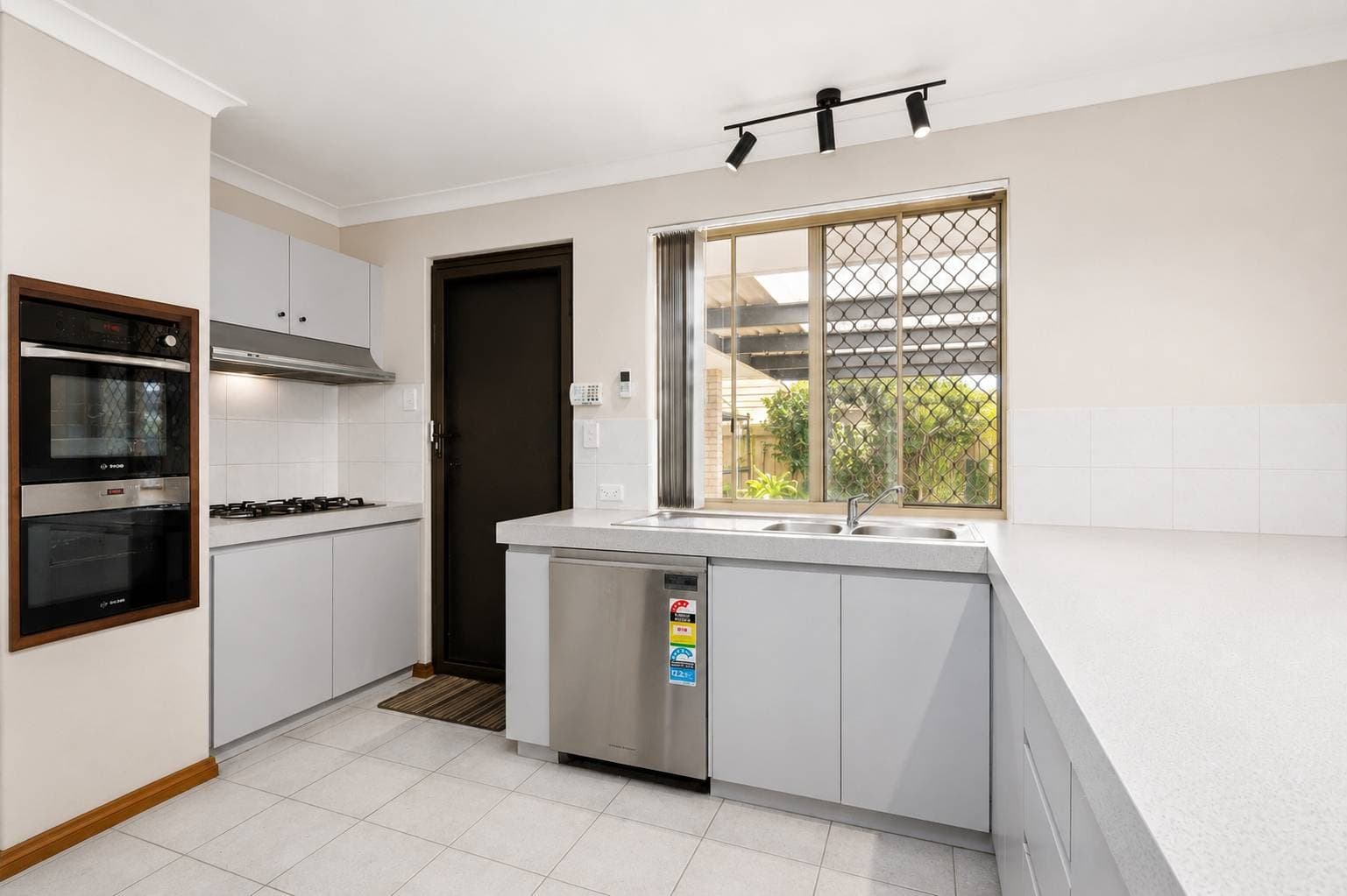 44 Bluegum Road, Morley - Thumbnail 5