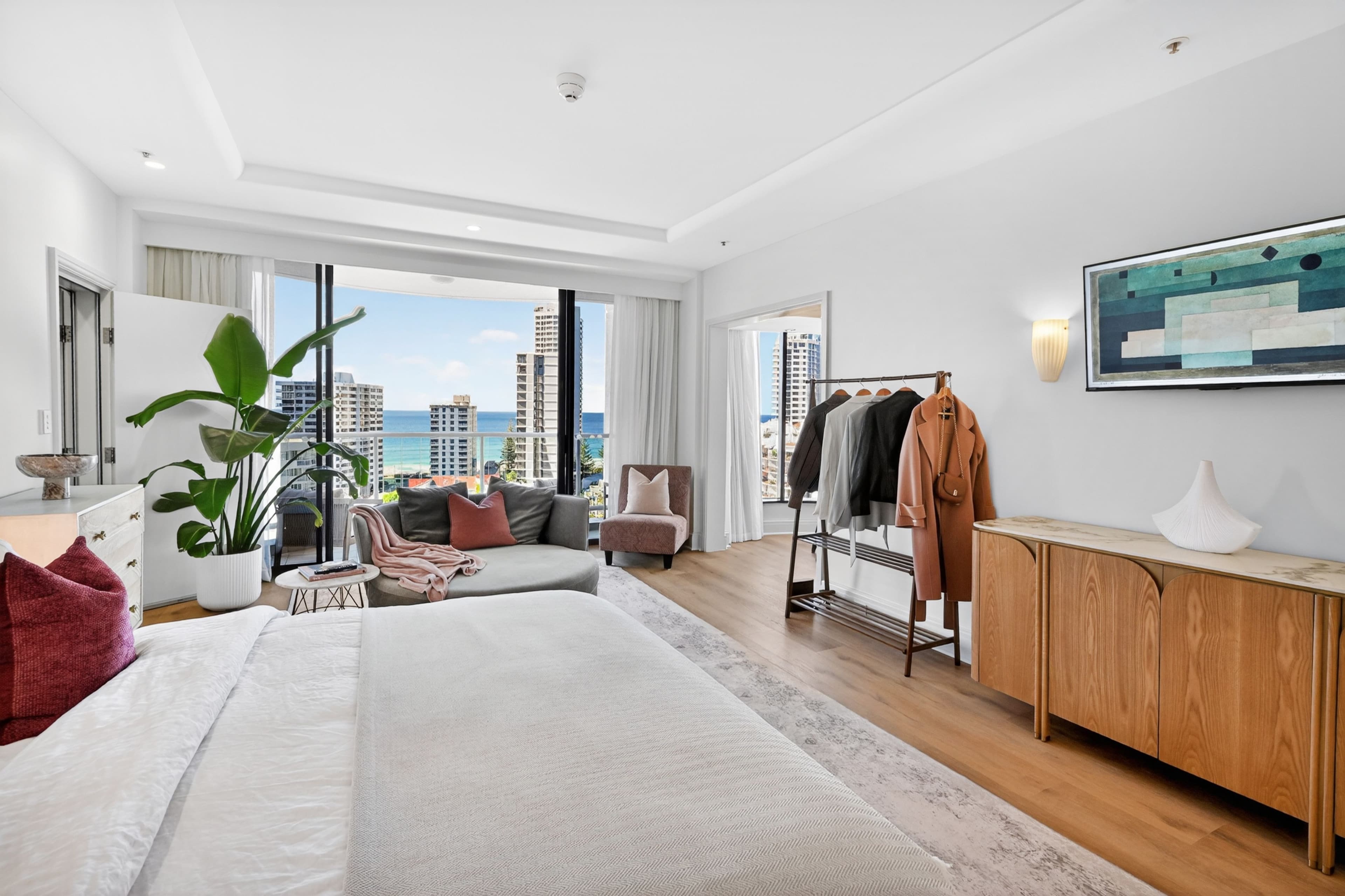 1003/2801 Gold Coast Highway, Surfers Paradise QLD 4217, Surfers Paradise - Thumbnail 8