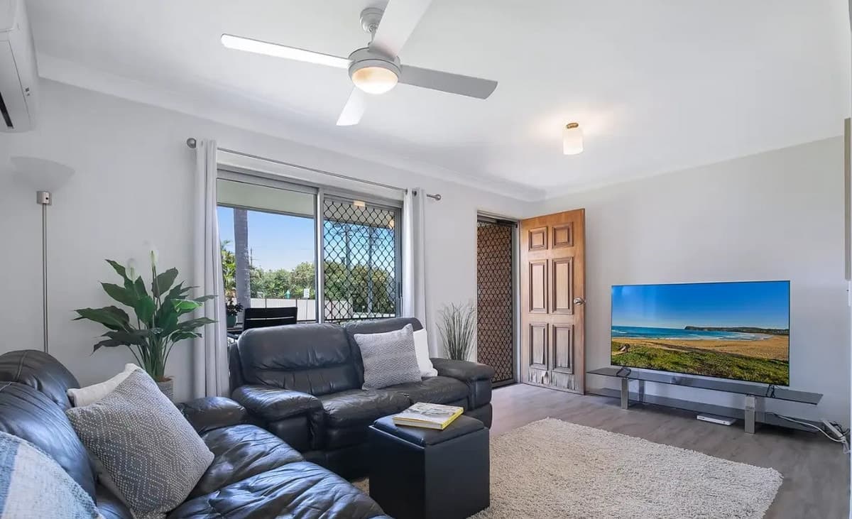 52 Apex Avenue, Kippa-Ring - Thumbnail 5
