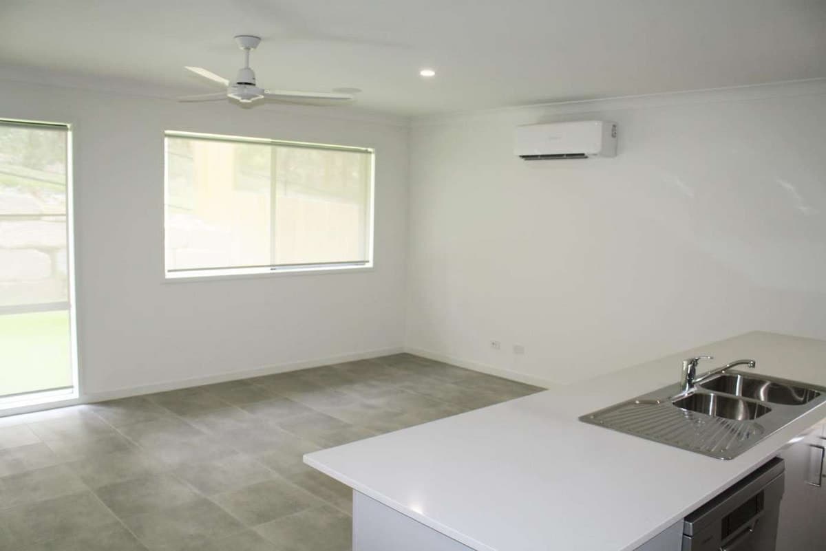 47 Hoist Court, Augustine Heights - Thumbnail 3