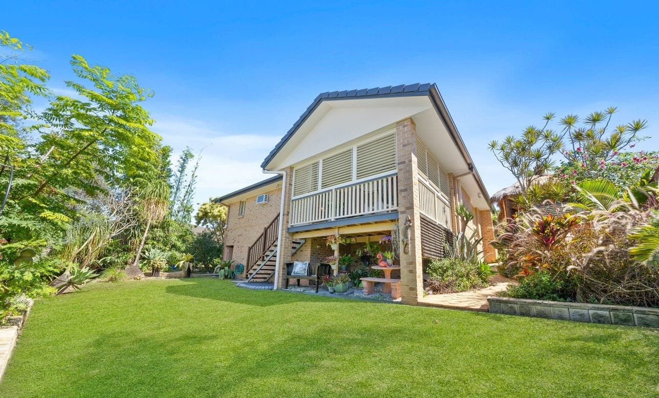1 Ashbrook Place, Underwood - Thumbnail 2