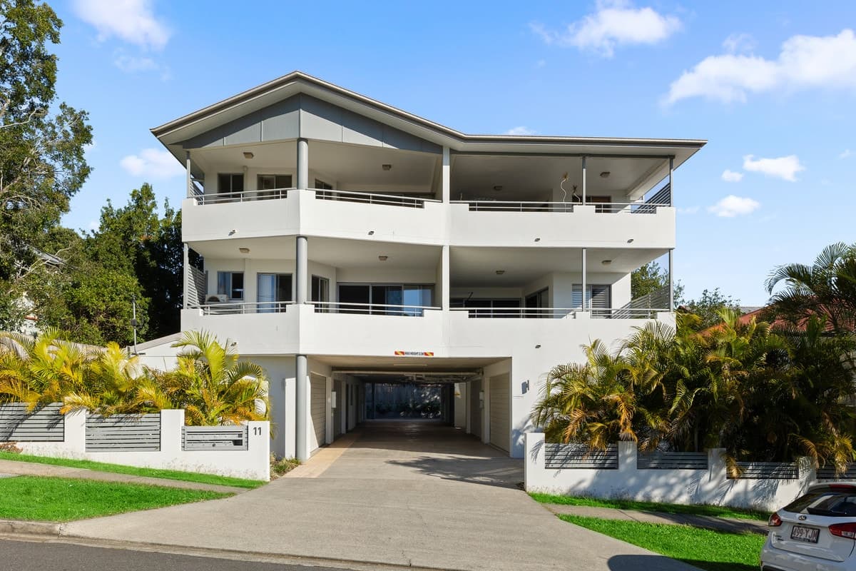 11 Stamford Street, Yeerongpilly - Image 1