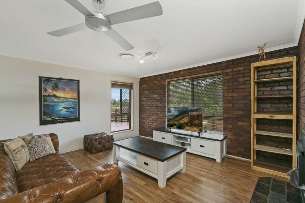 4 Biscay Court, Carina - Thumbnail 4