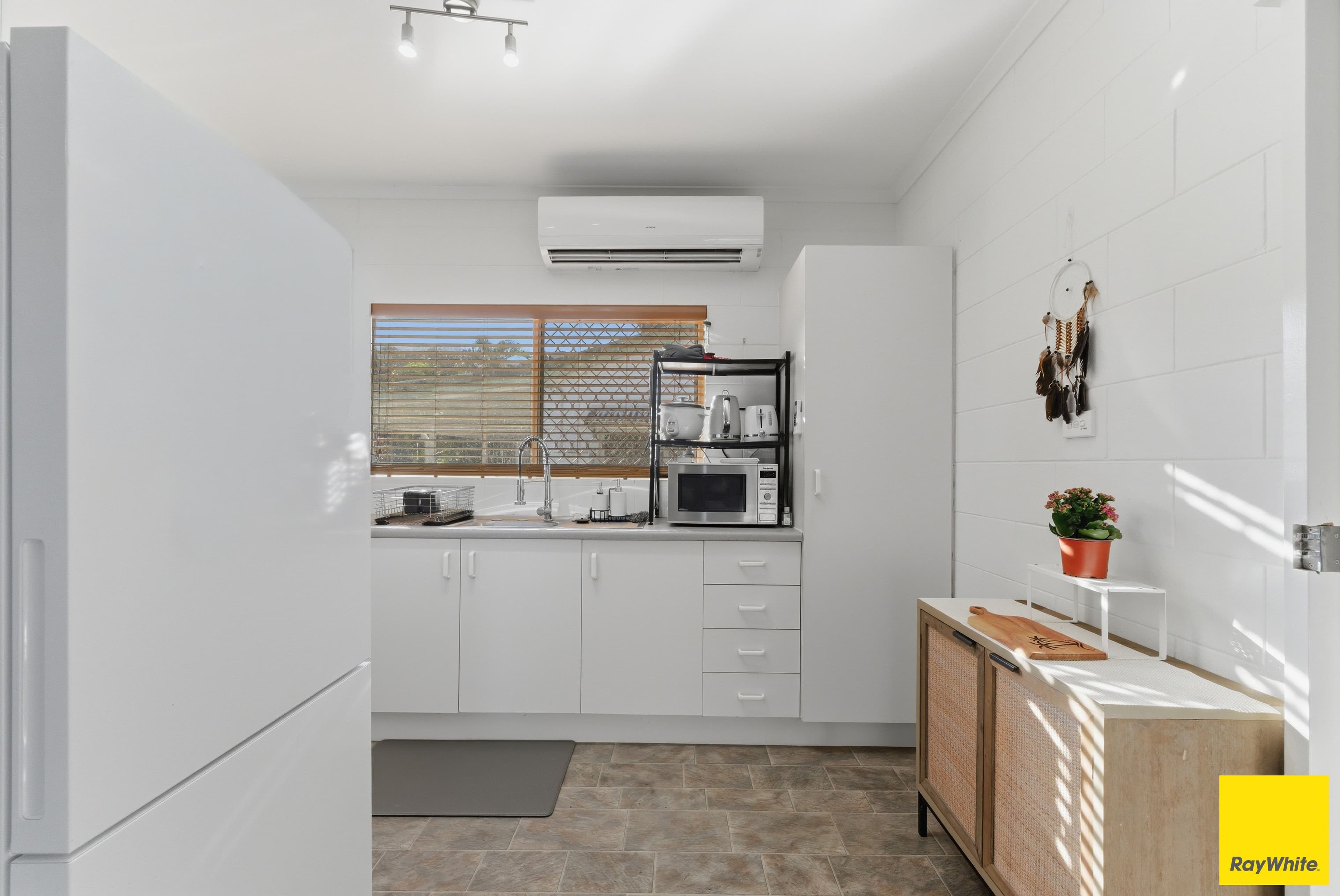 1/48 Leeuwin Crescent, Bentley Park QLD 4869, Bentley Park - Thumbnail 4