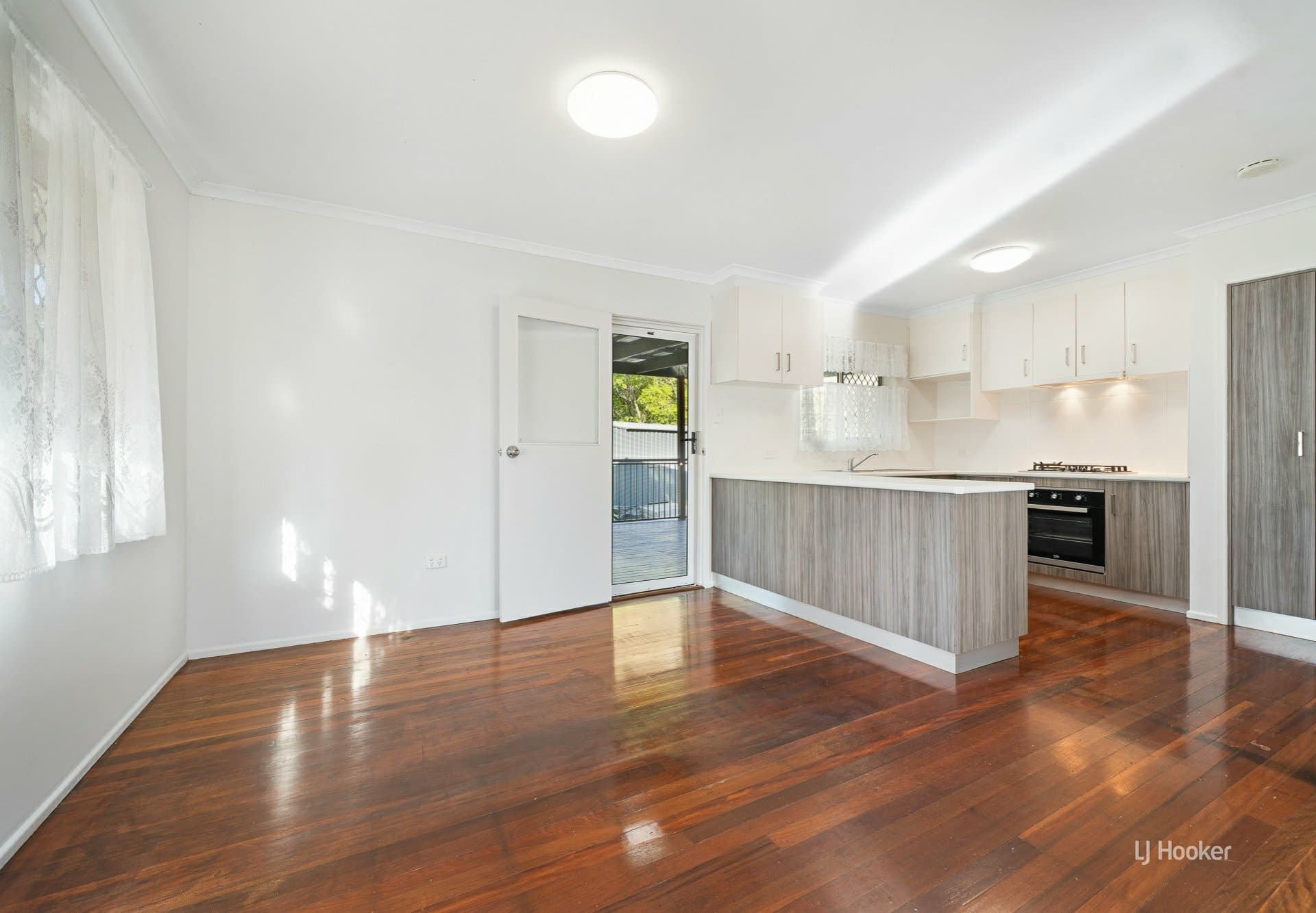 153 Pine Crescent, Esk, Esk - Thumbnail 6