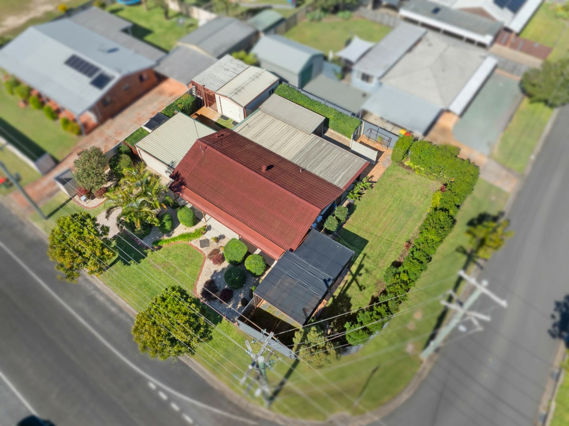 27 Anita Street, Redland Bay, Redland Bay - Thumbnail 2