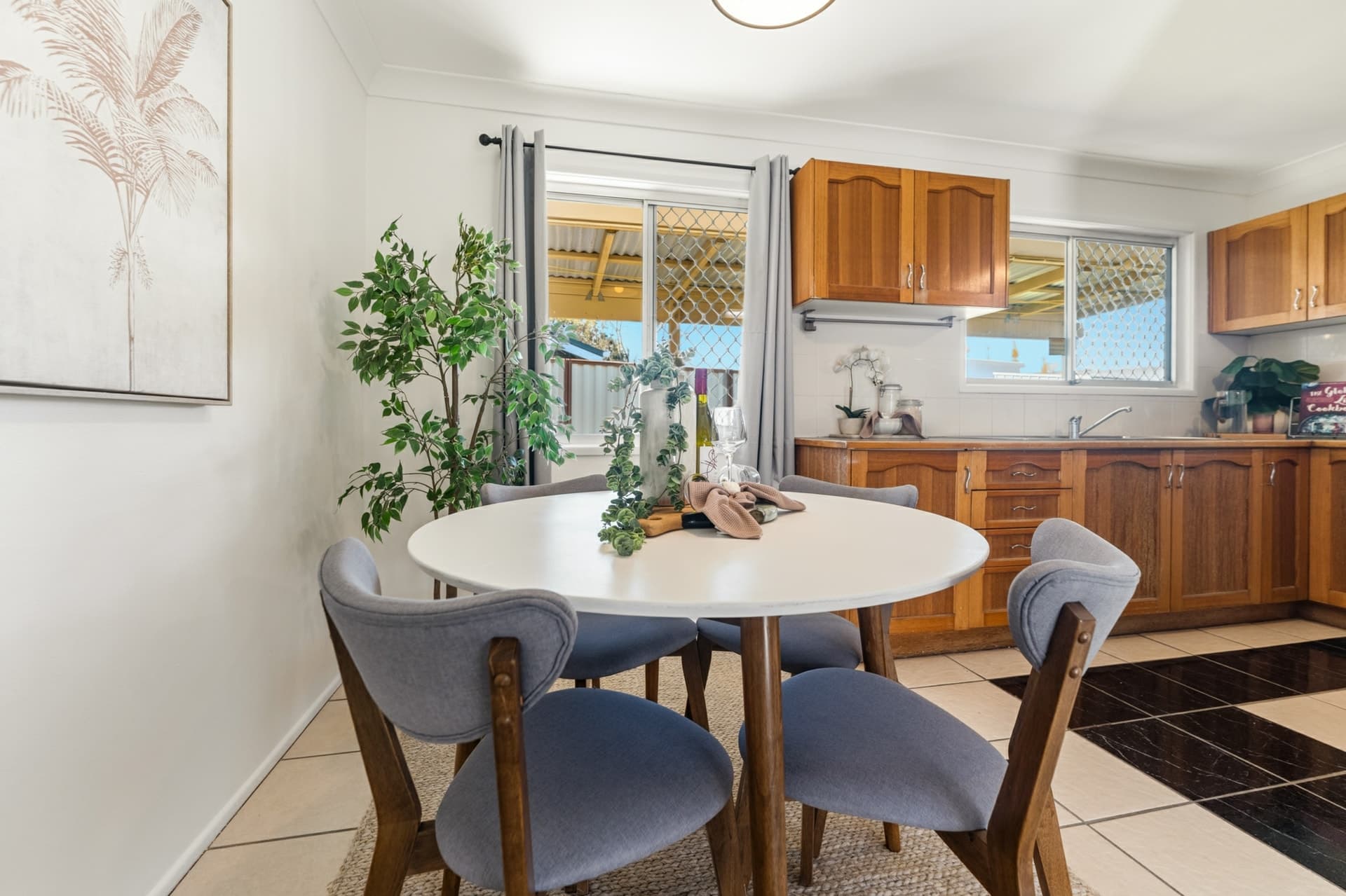 19 Cotswold Street, Mount Warren Park, Mount Warren Park - Thumbnail 2