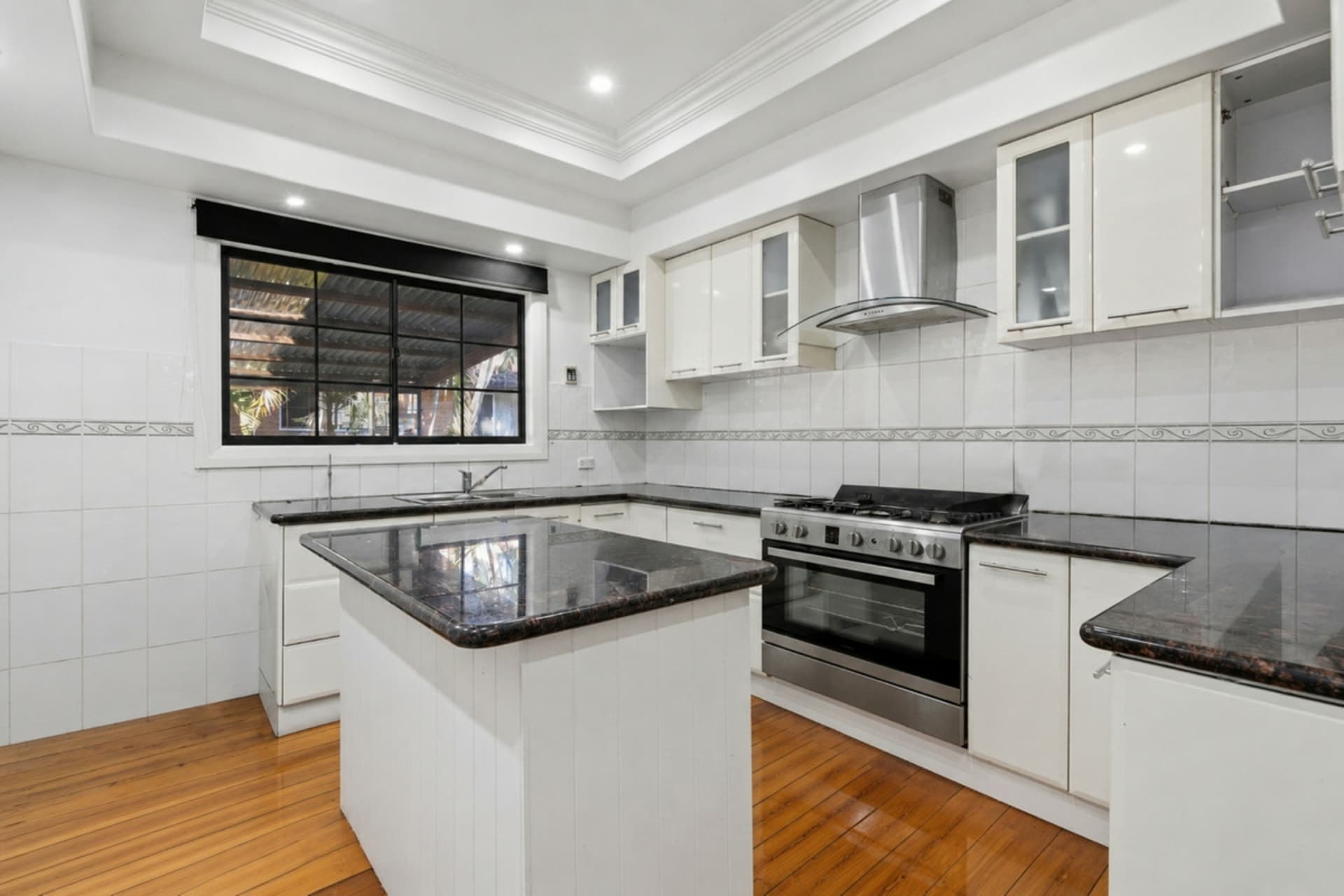 32 Jellicoe Street, Loganlea, Loganlea - Thumbnail 3