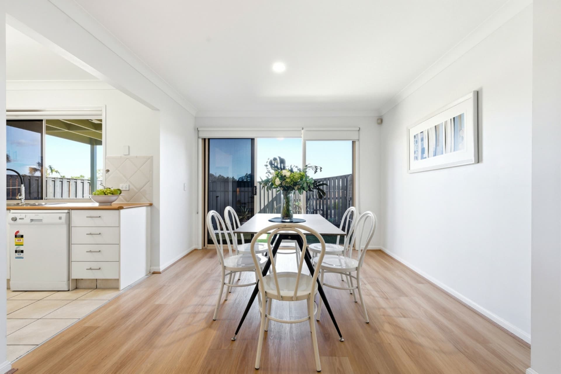 11/538 Warrigal Road, Eight Mile Plains, Eight Mile Plains - Thumbnail 5