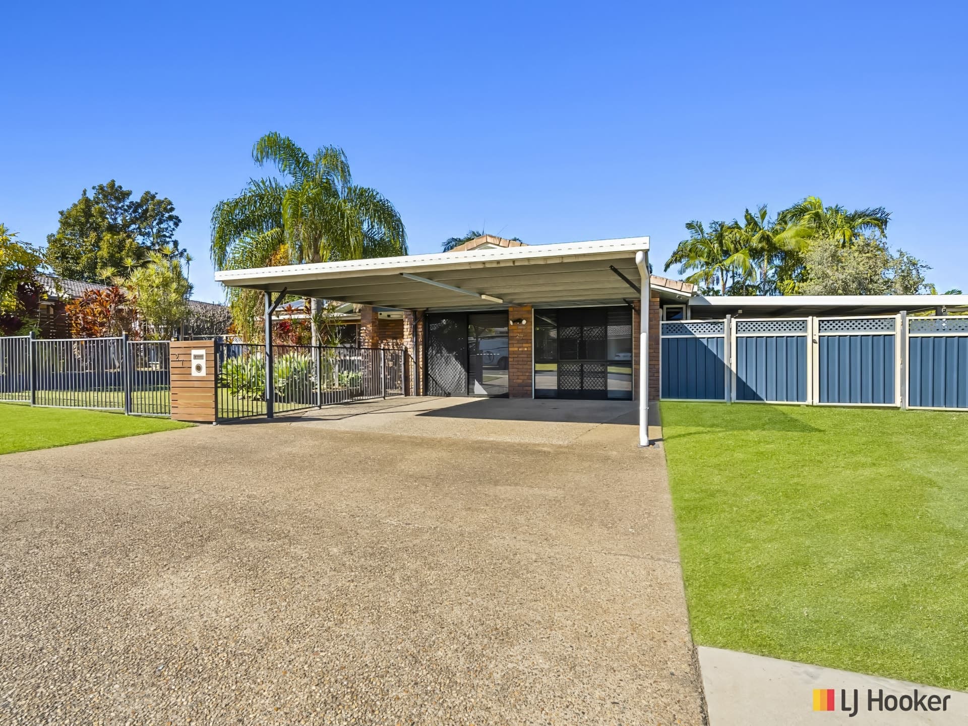 27 Oshanesy Street Koongal QLD, Koongal - Image 1