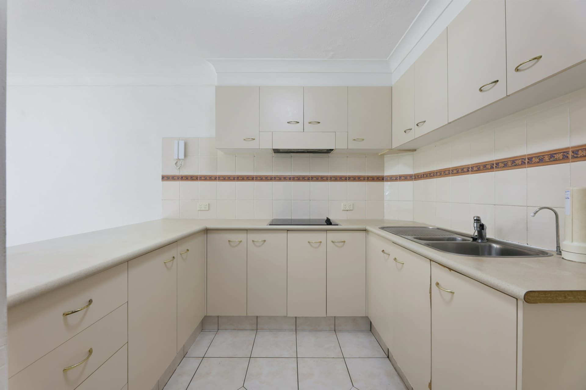 3/23 Heath Street, Southport, Southport - Thumbnail 8