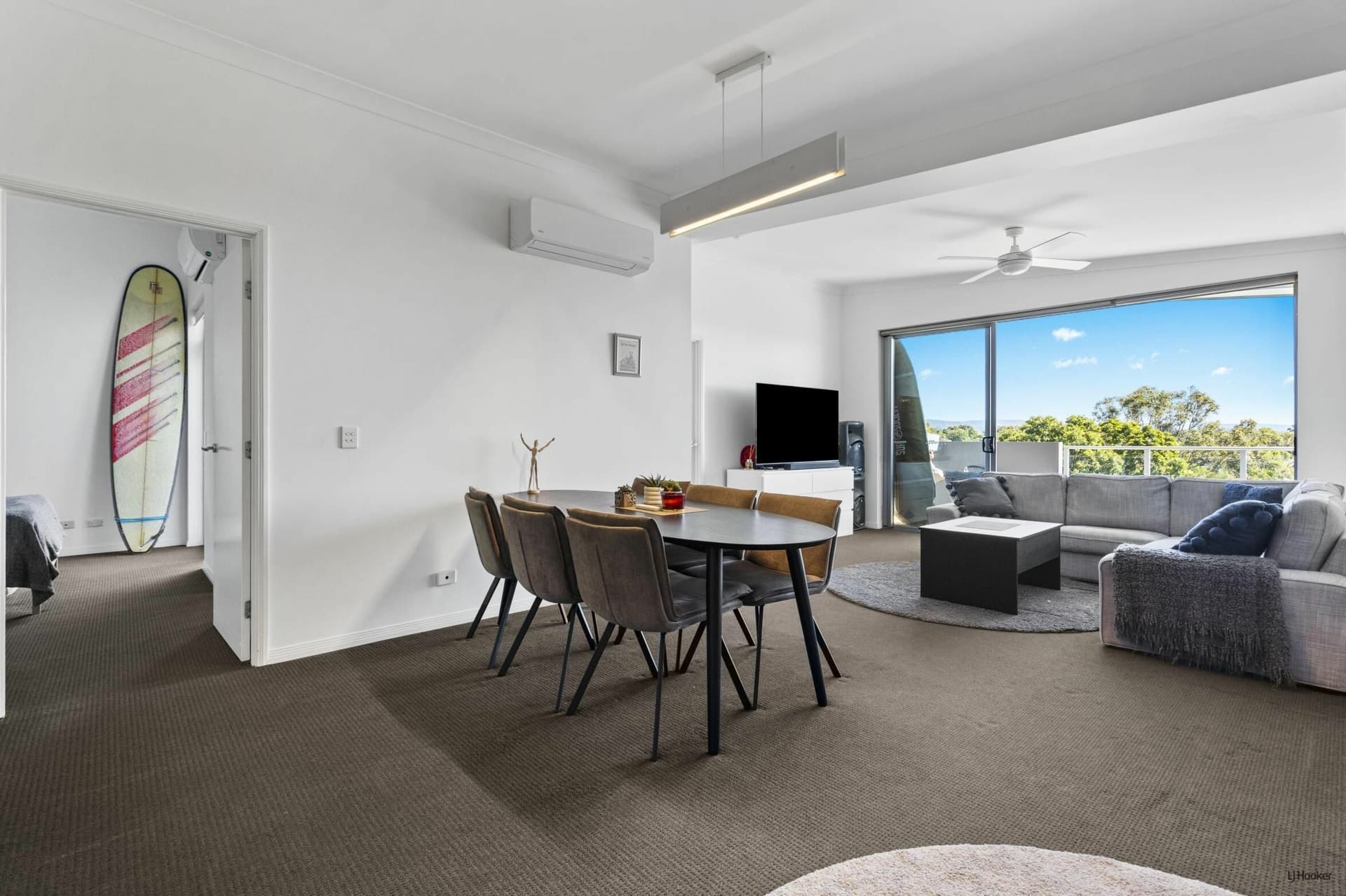 1601/12-14 Executive Drive, Burleigh Waters, Burleigh Waters - Thumbnail 3