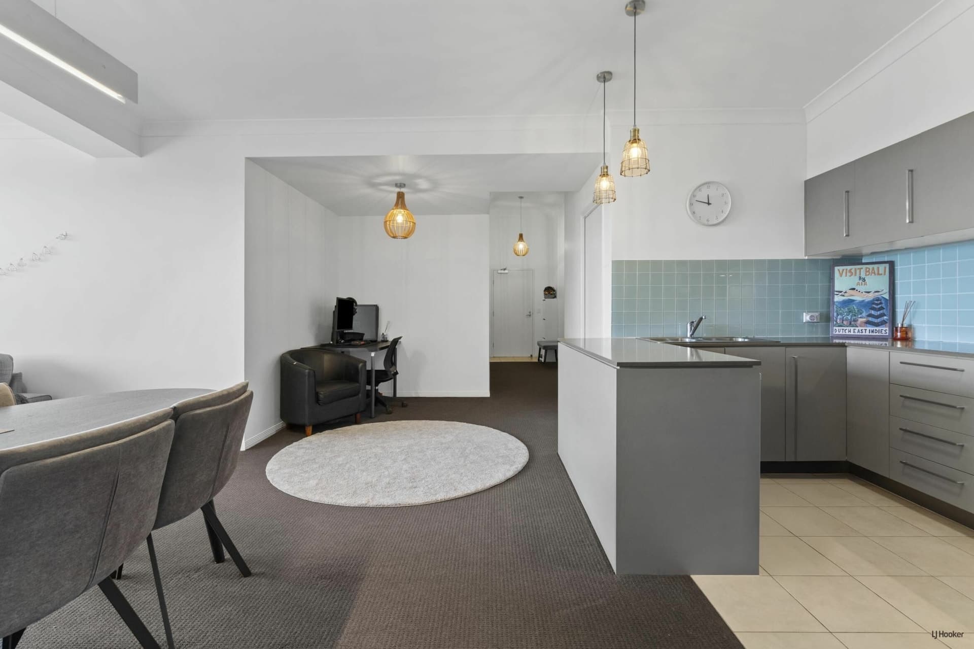 1601/12-14 Executive Drive, Burleigh Waters, Burleigh Waters - Thumbnail 4
