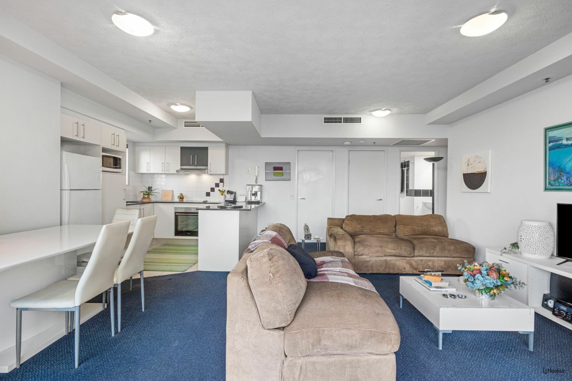 806/2865 Gold Coast Highway, Surfers Paradise, Surfers Paradise - Thumbnail 4