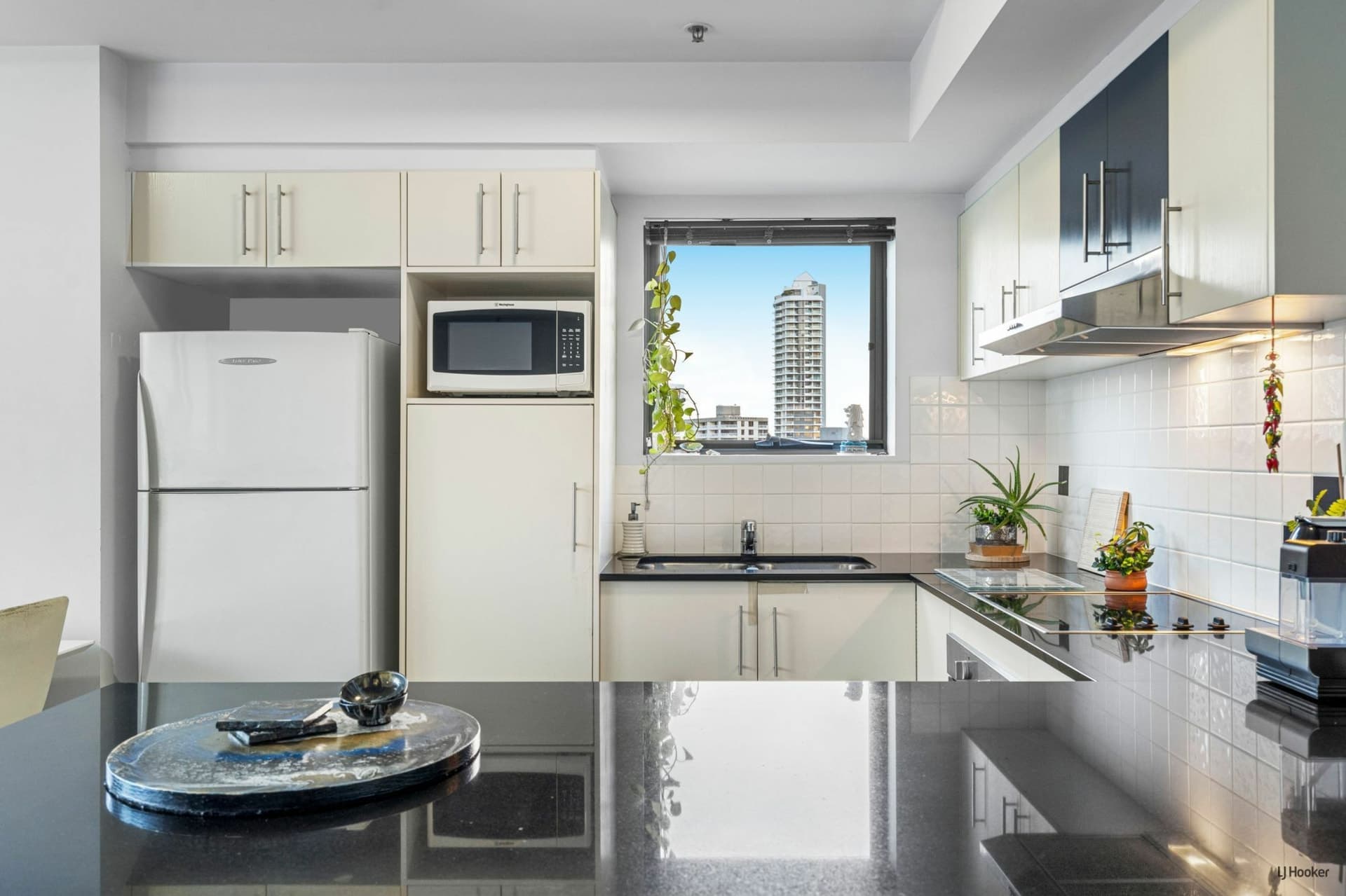 806/2865 Gold Coast Highway, Surfers Paradise, Surfers Paradise - Thumbnail 7