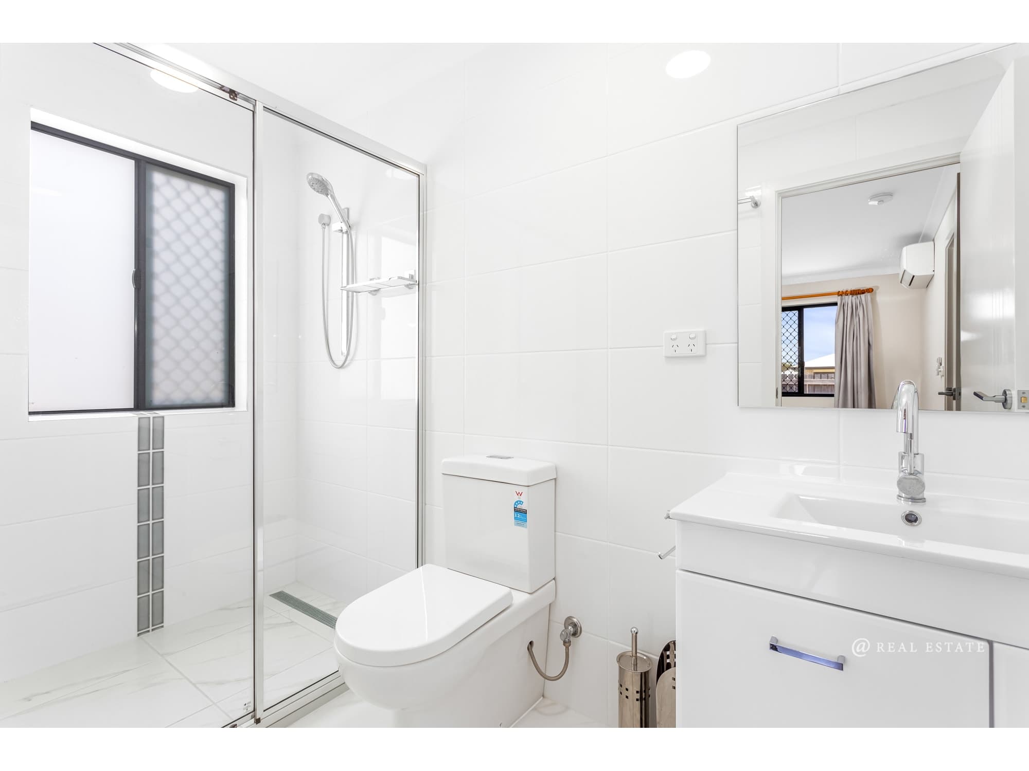 1 Grand Close, YEPPOON, Yeppoon - Thumbnail 4