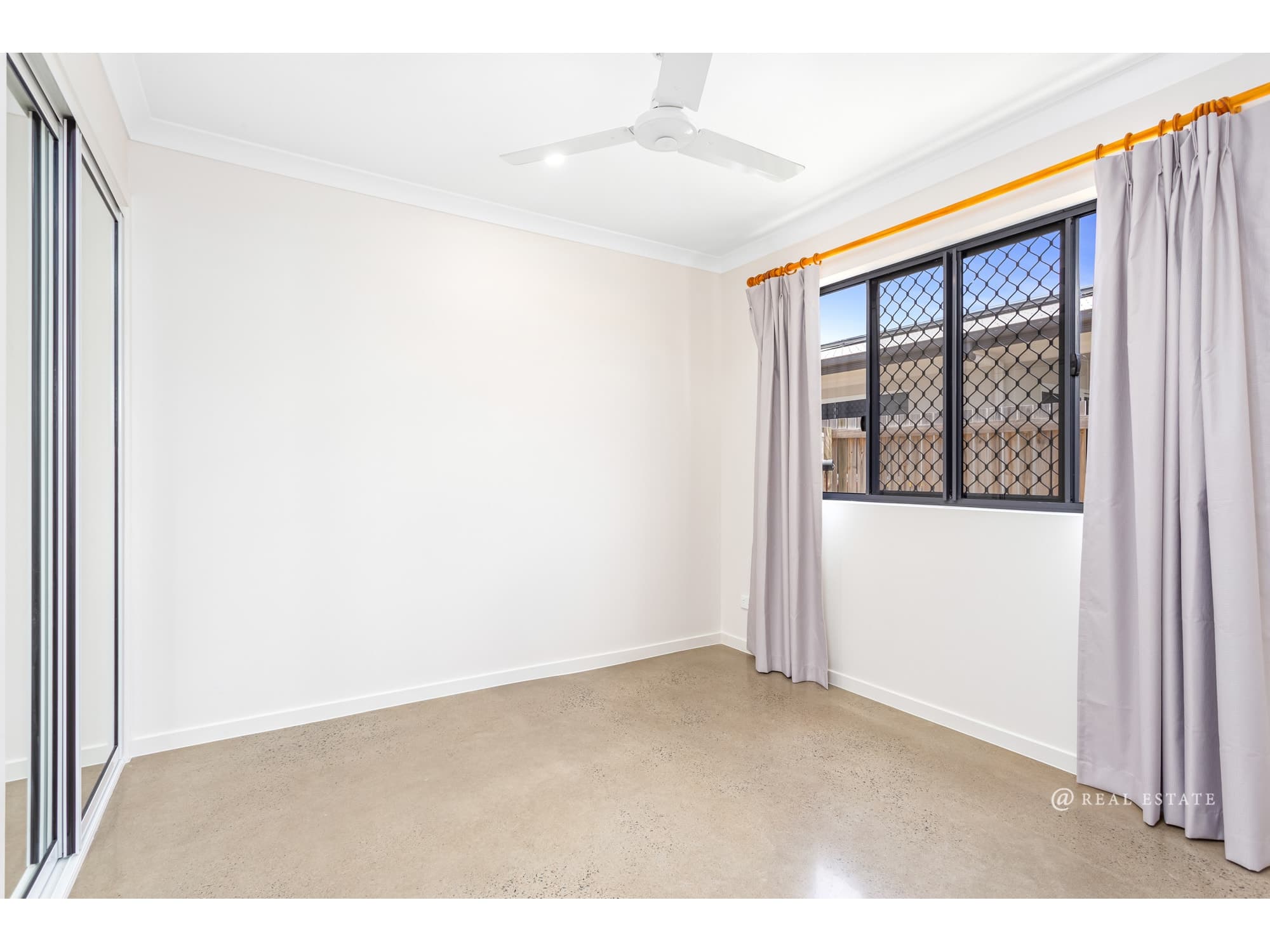 1 Grand Close, YEPPOON, Yeppoon - Thumbnail 5