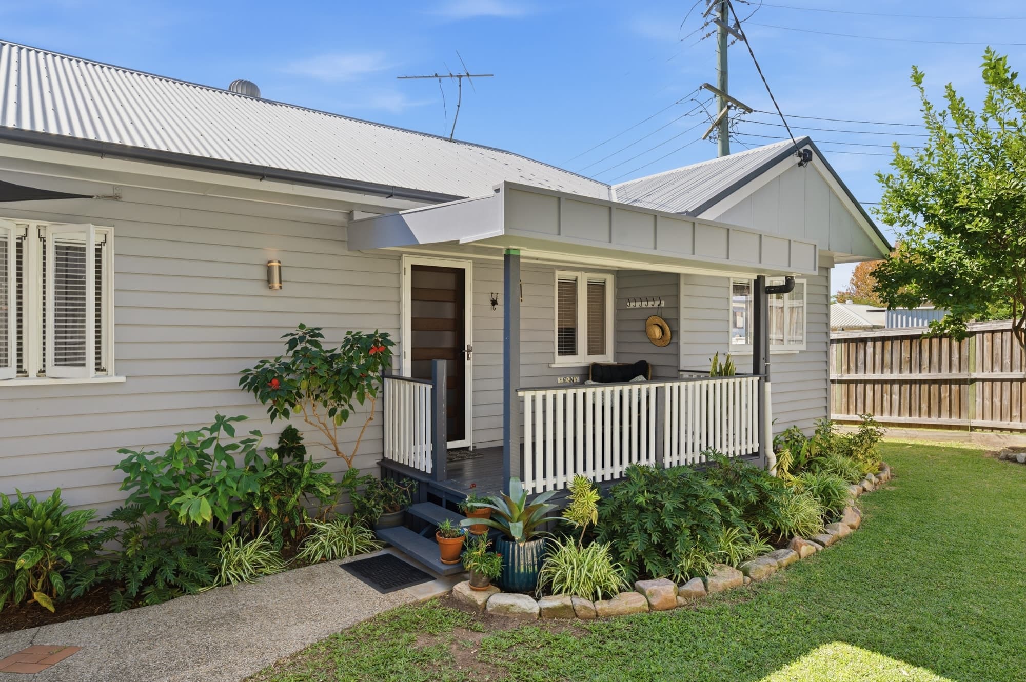 45 Menin Road, Corinda - Image 1