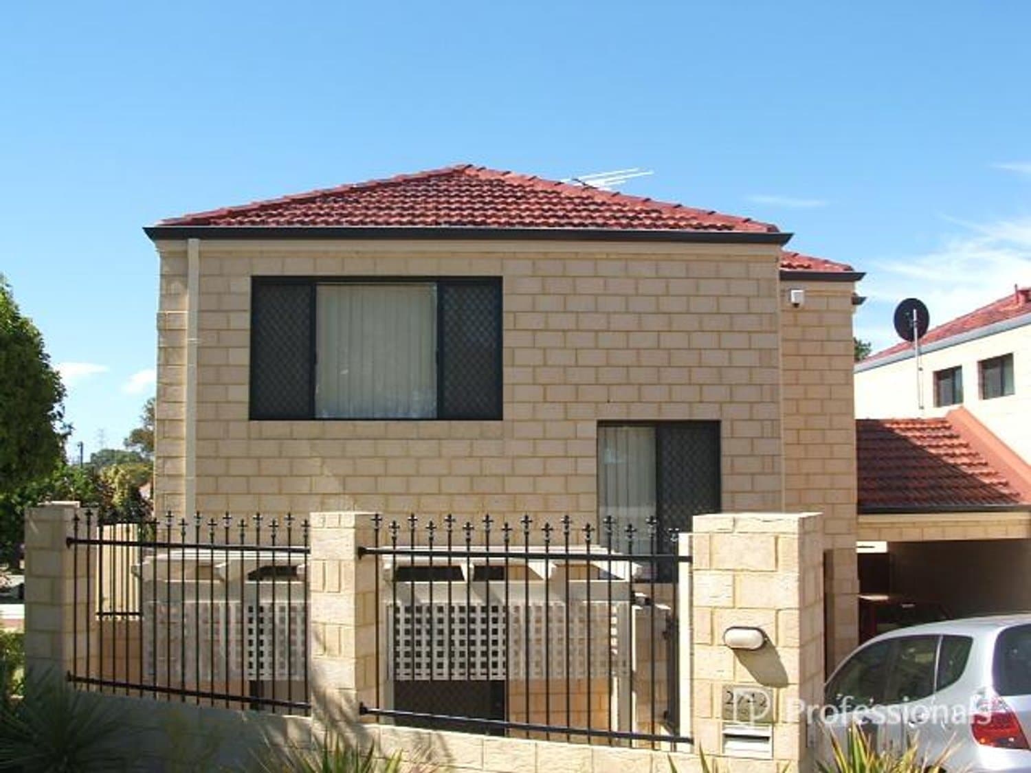 Rms 2/42 Marquis Street, Bentley WA 6102, Bentley - Image 1