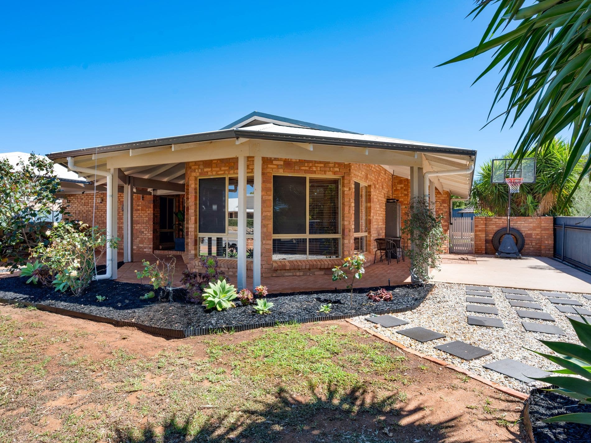 38 Nankiville Road, HANNANS WA, Hannans - Thumbnail 2