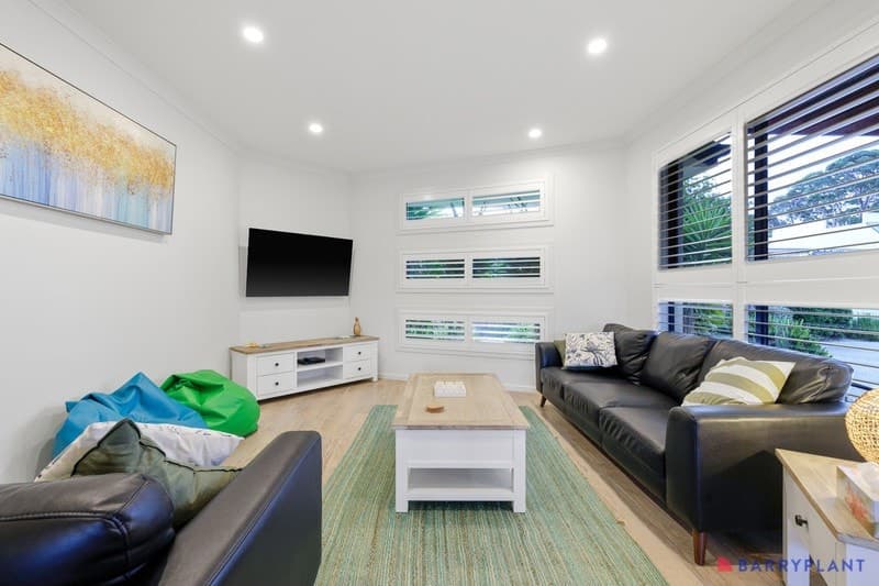 2/27 Chapel Street, Cowes, VIC 3922, Cowes - Thumbnail 3